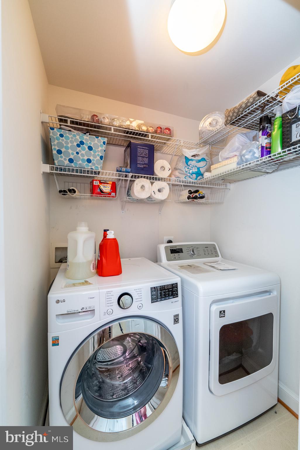 FAIRFAX CENTER - Residential Lease