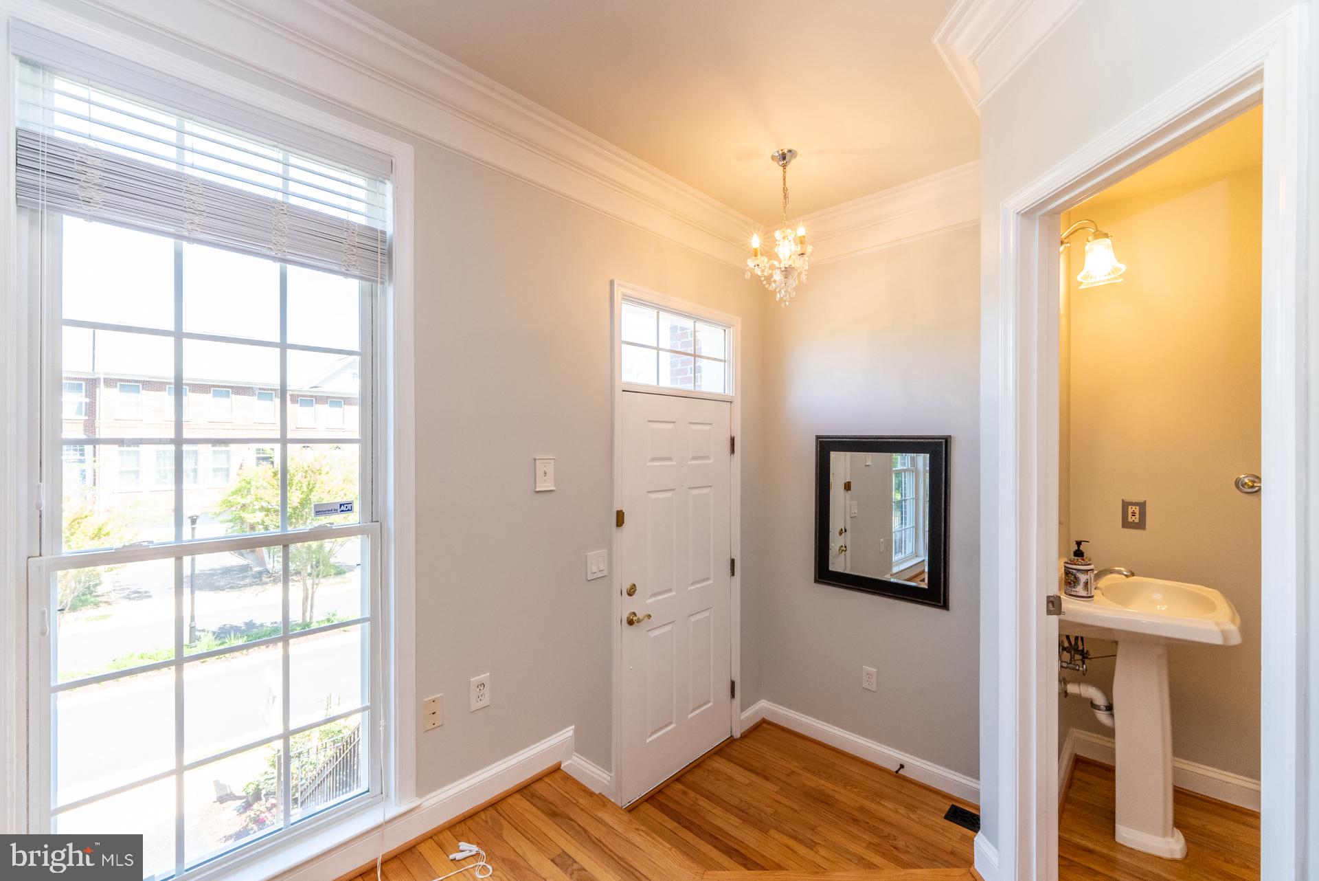 FAIRFAX CENTER - Residential Lease