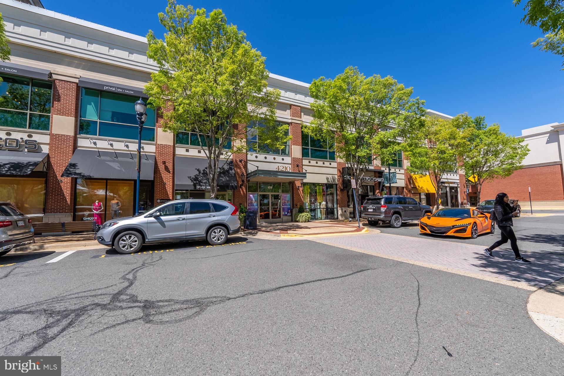 FAIRFAX CENTER - Residential Lease