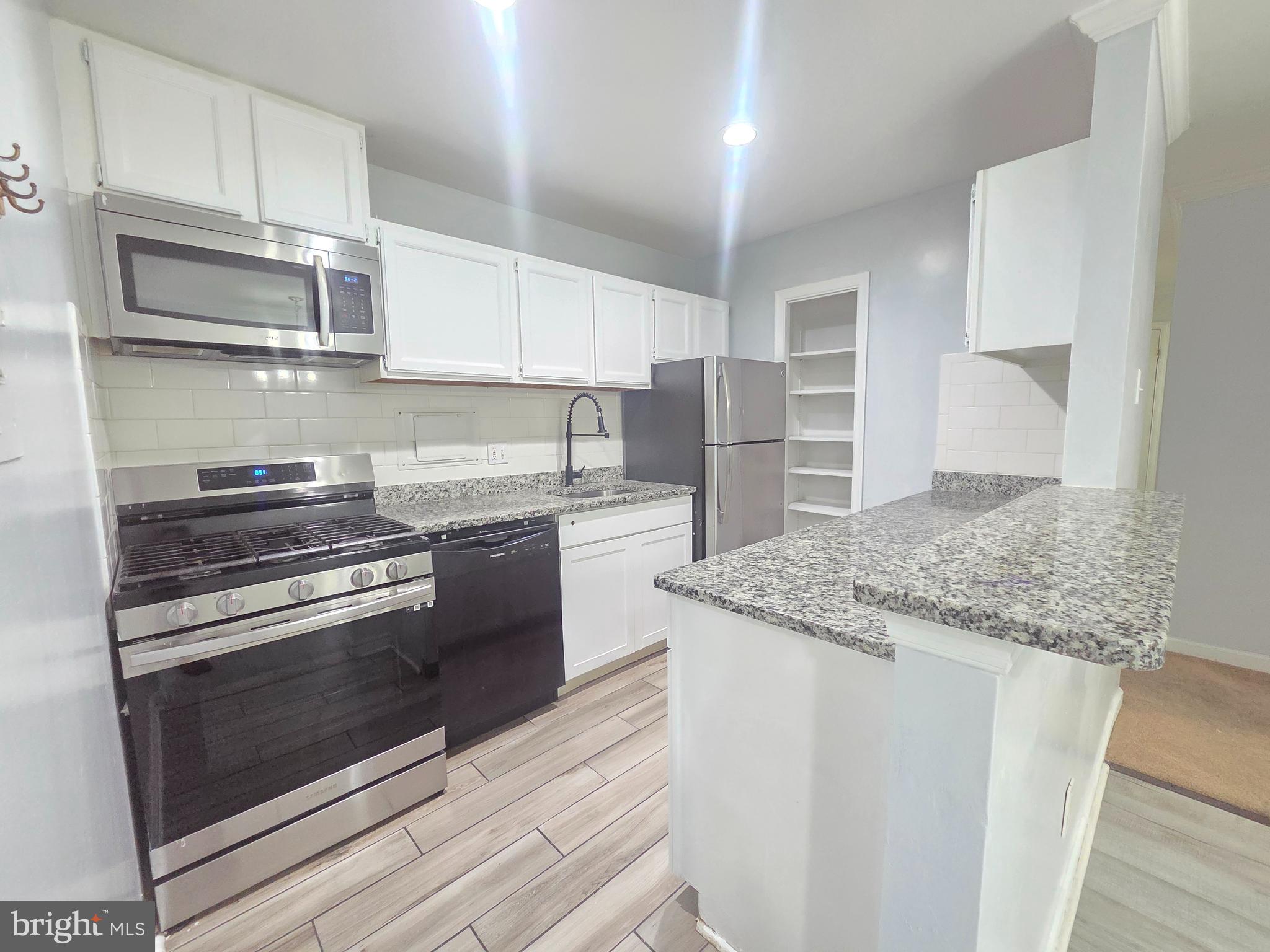 OCCOQUAN RIDGE CONDO - Residential