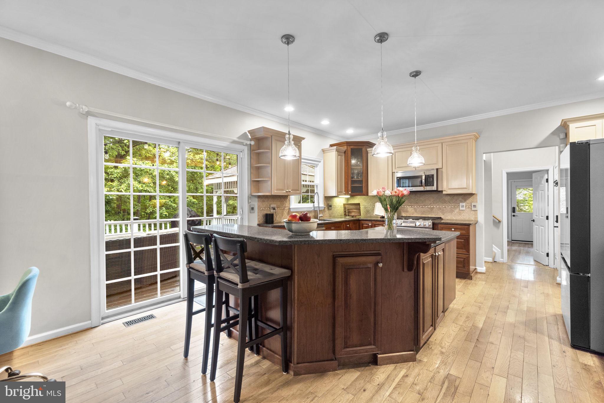 CRYSTAL SPRINGS ESTATES - Residential
