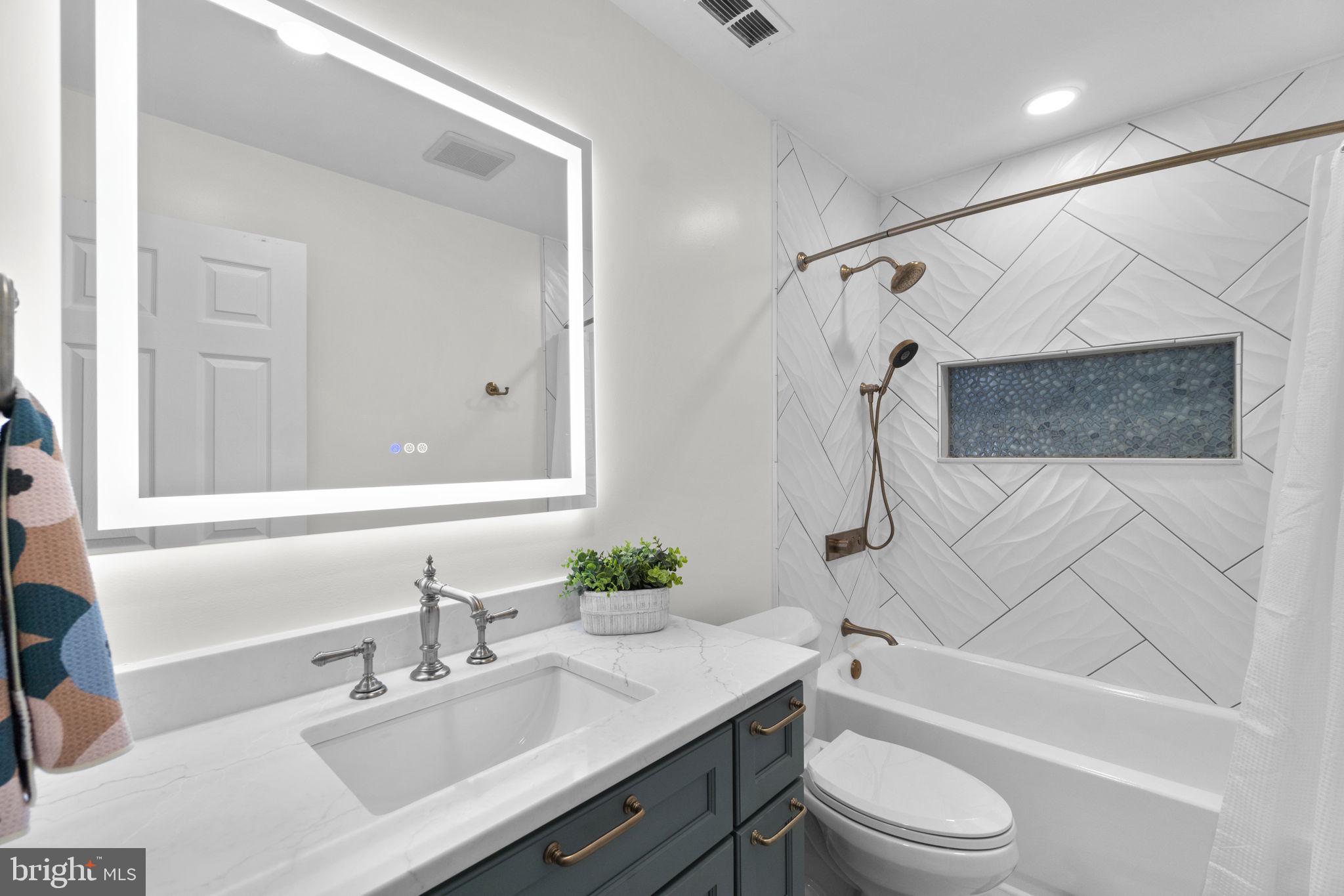 CRYSTAL SPRINGS ESTATES - Residential