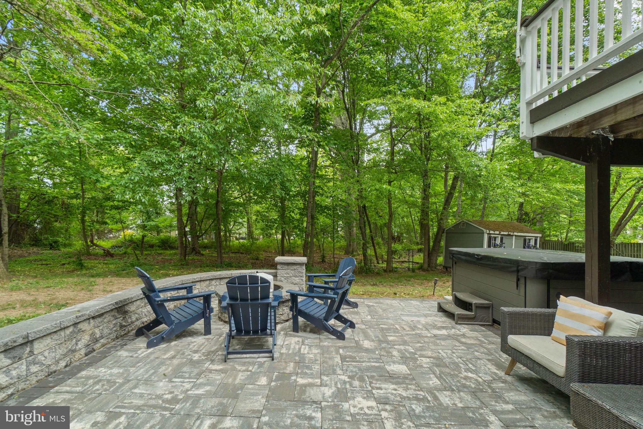 CRYSTAL SPRINGS ESTATES - Residential