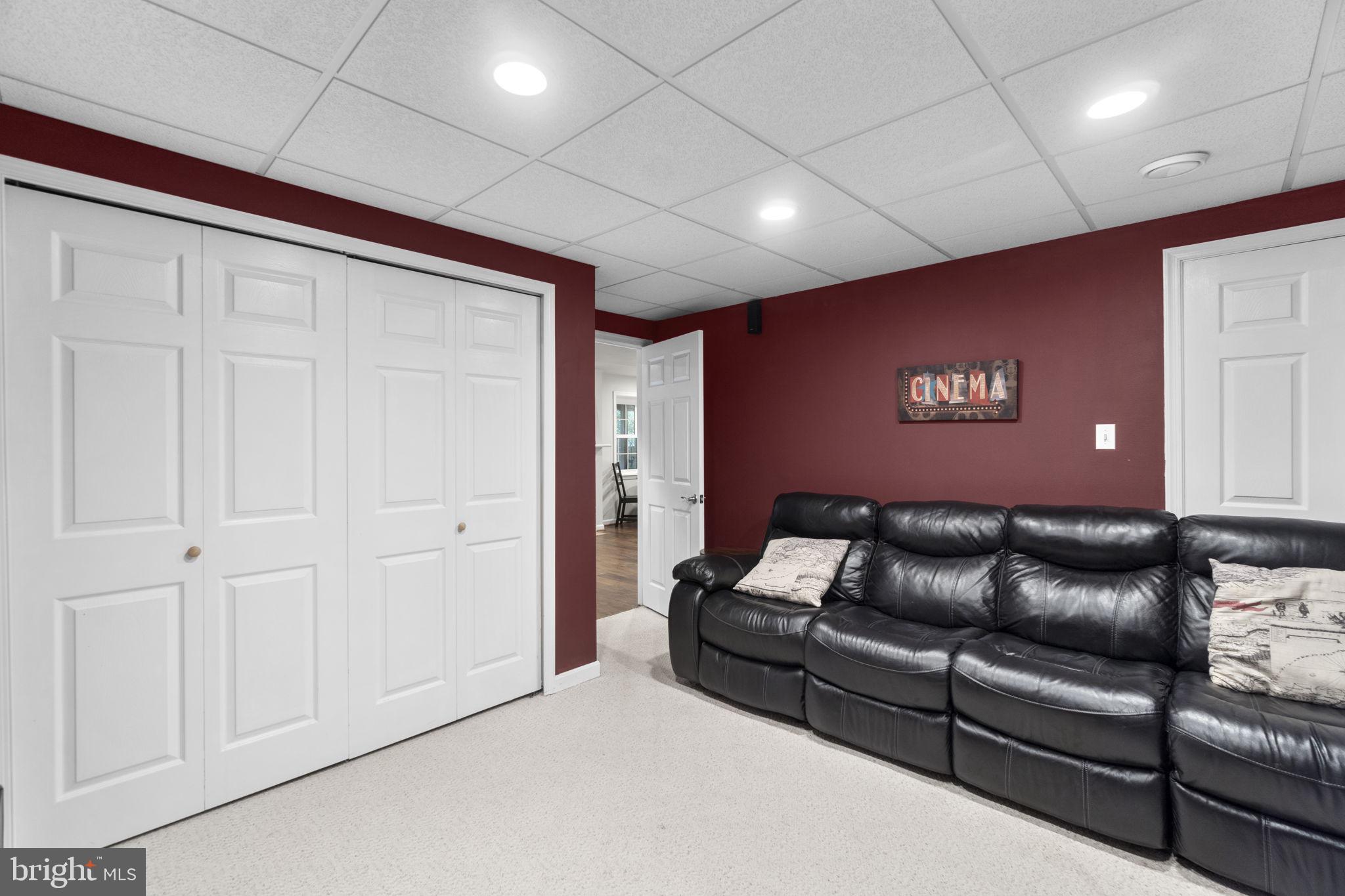 CRYSTAL SPRINGS ESTATES - Residential