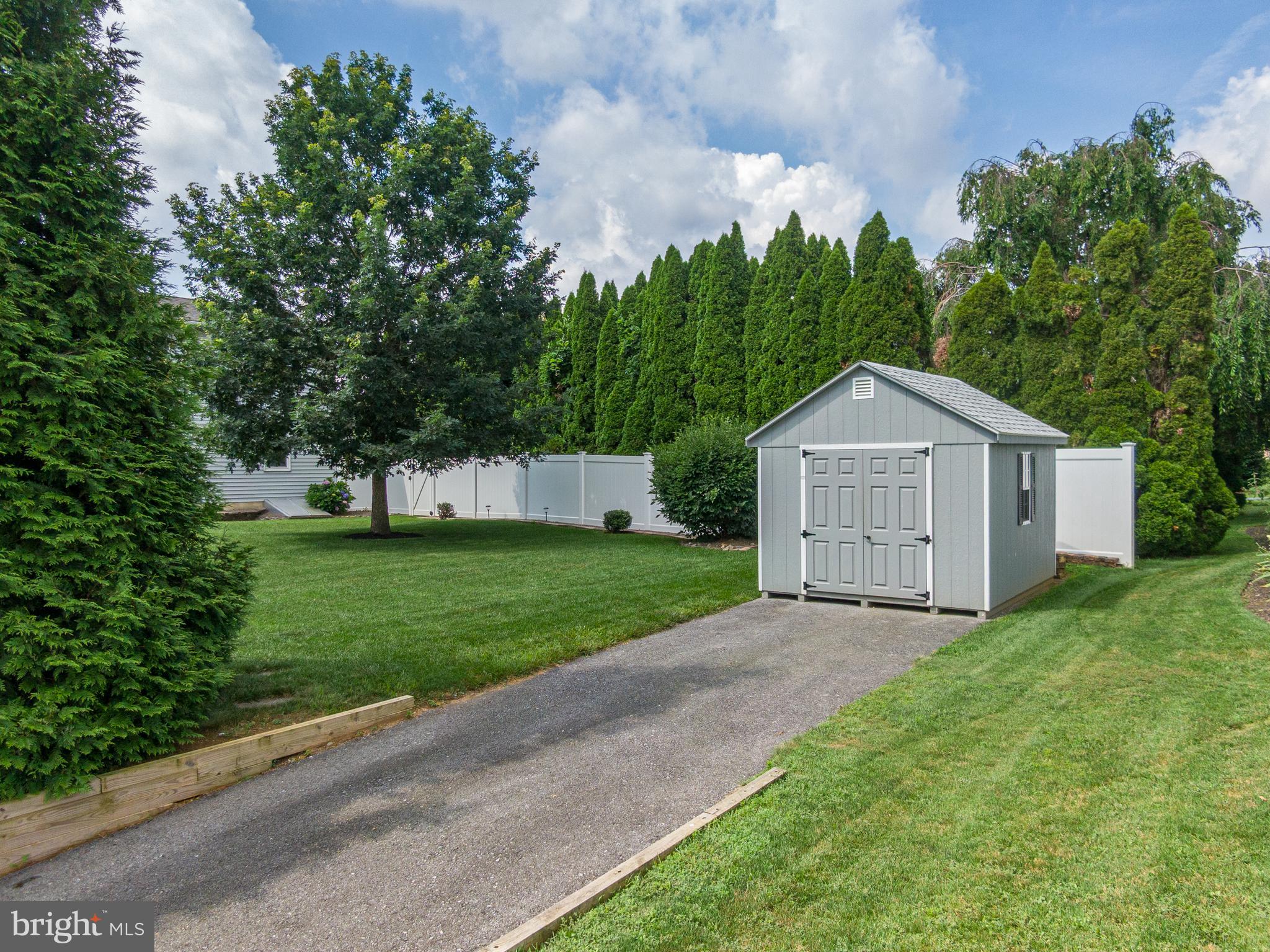 MAIDENCREEK - Residential