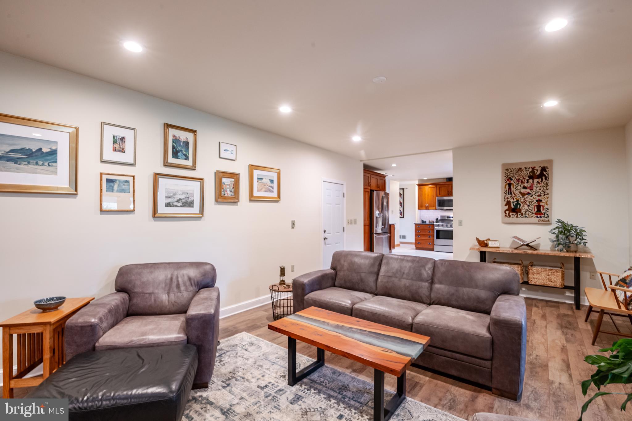 MAIDENCREEK - Residential
