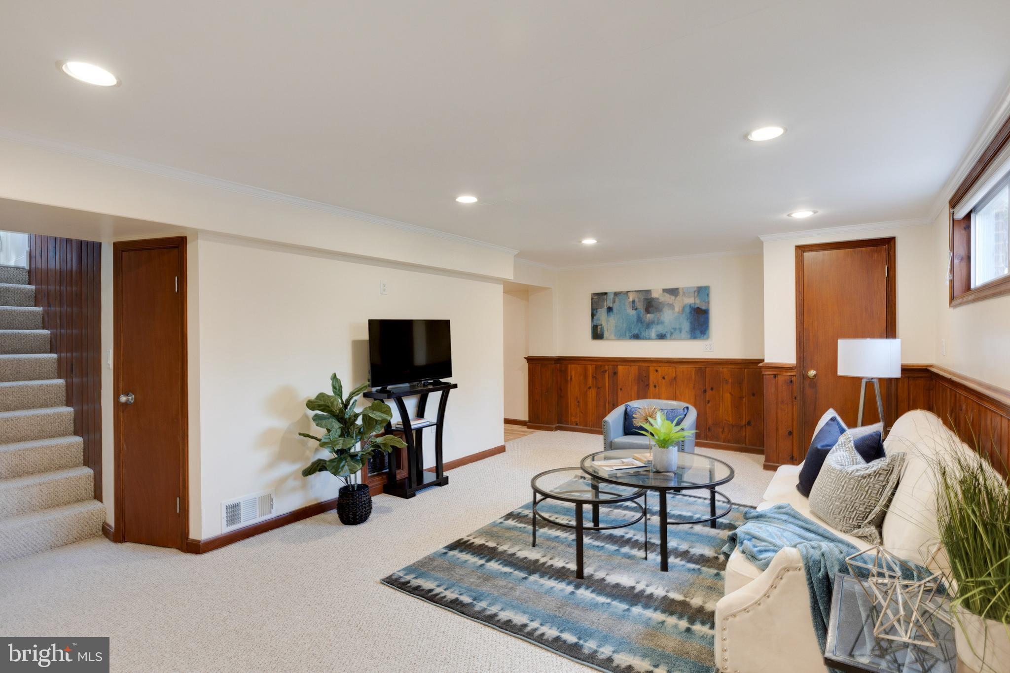 CARROLL KNOLLS - Residential