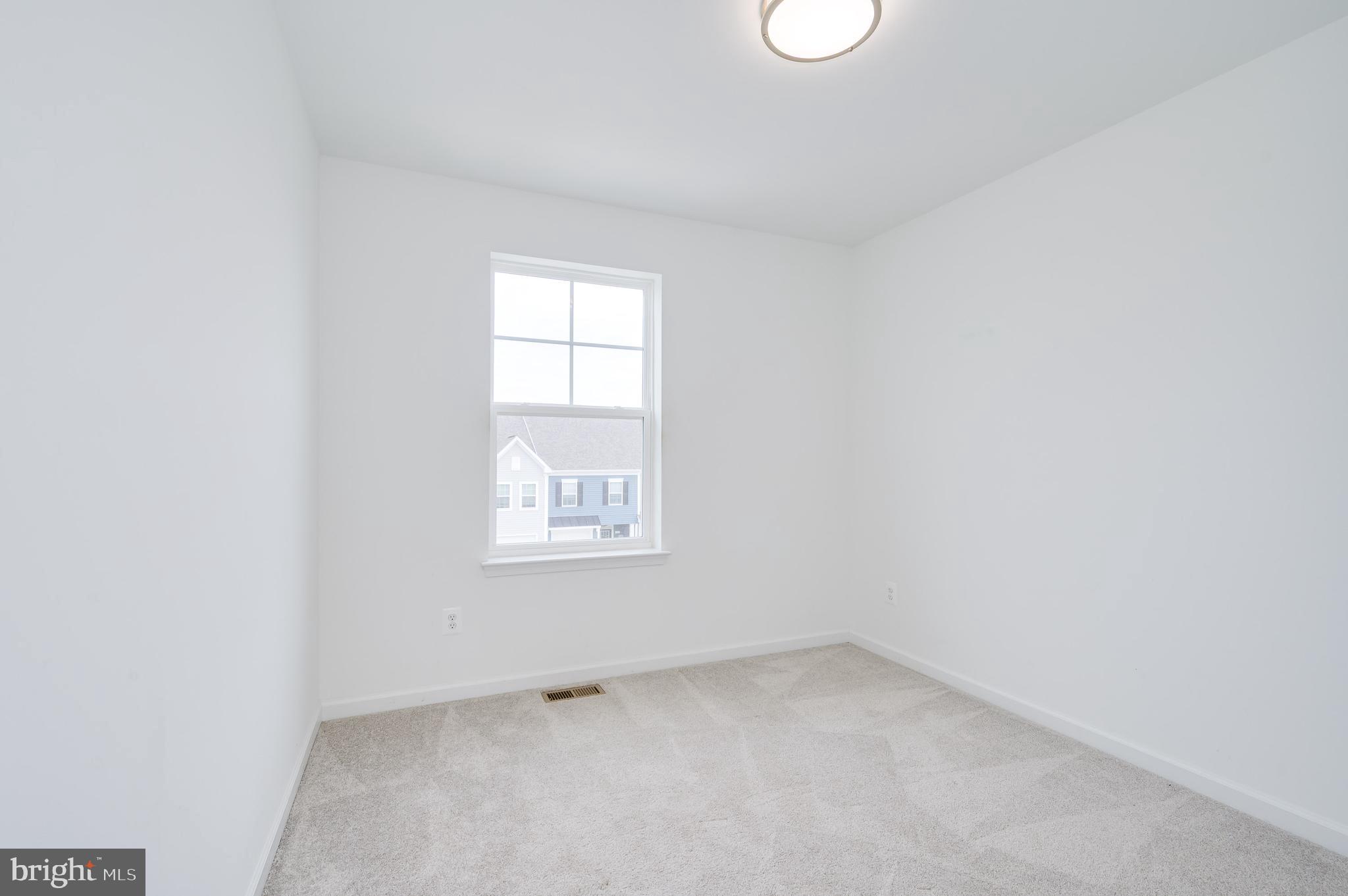 MCCAULEY CROSSING - Residential