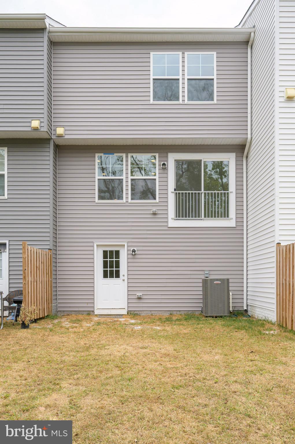 MCCAULEY CROSSING - Residential