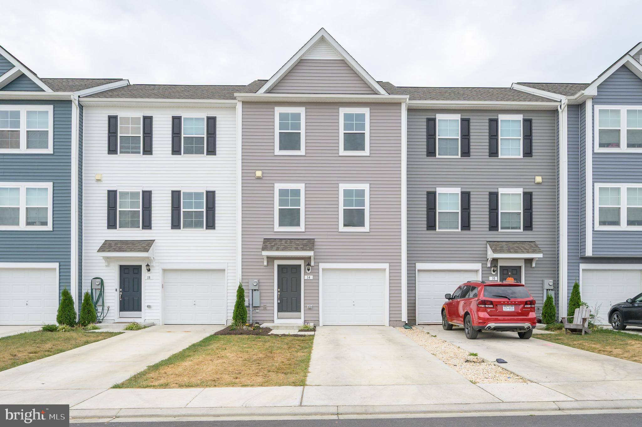 MCCAULEY CROSSING - Residential