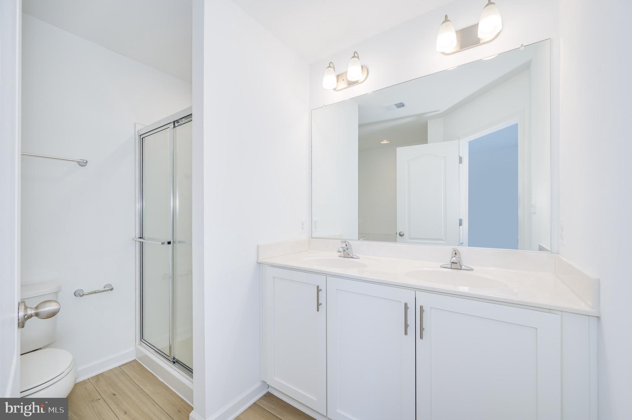 MCCAULEY CROSSING - Residential