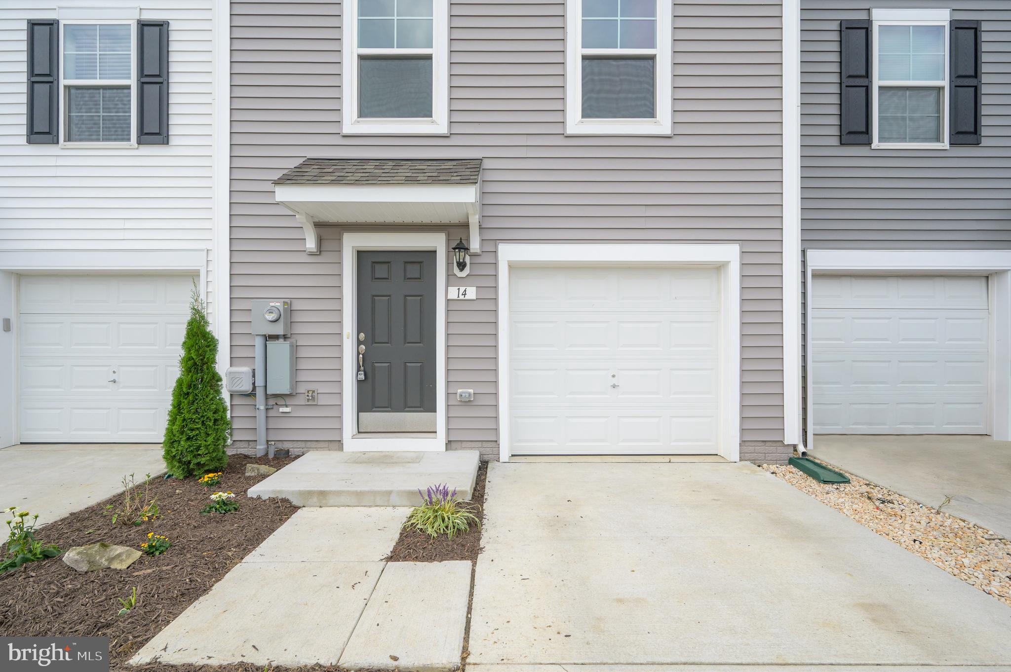 MCCAULEY CROSSING - Residential