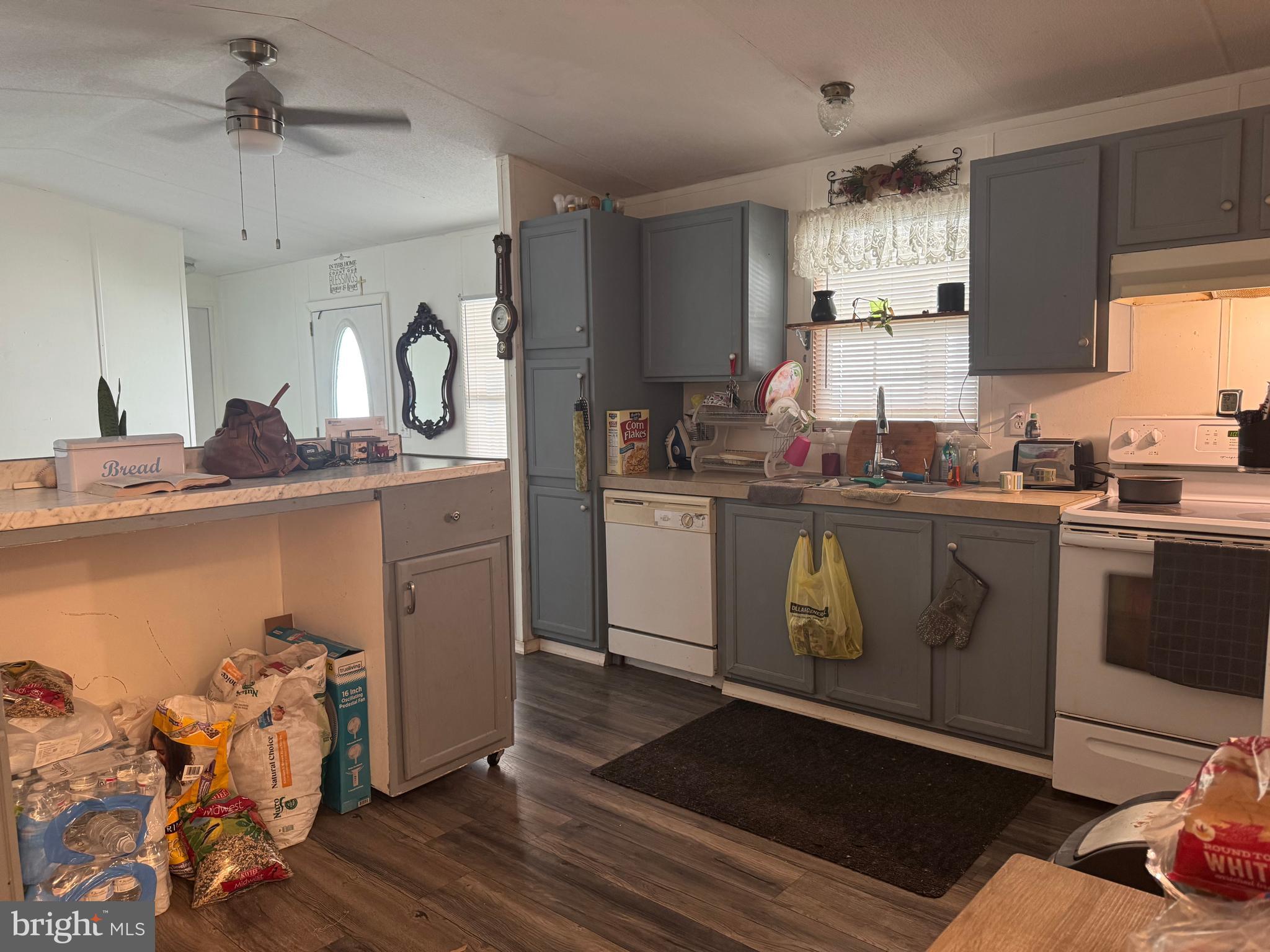 FRIEDEN MANOR - Residential