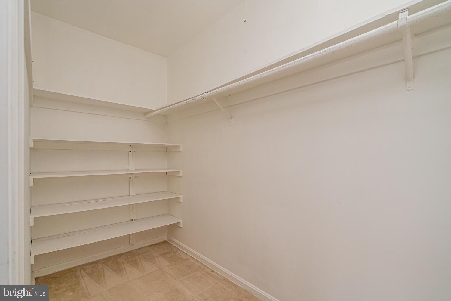 MAYFLOWER SQUARE - Residential