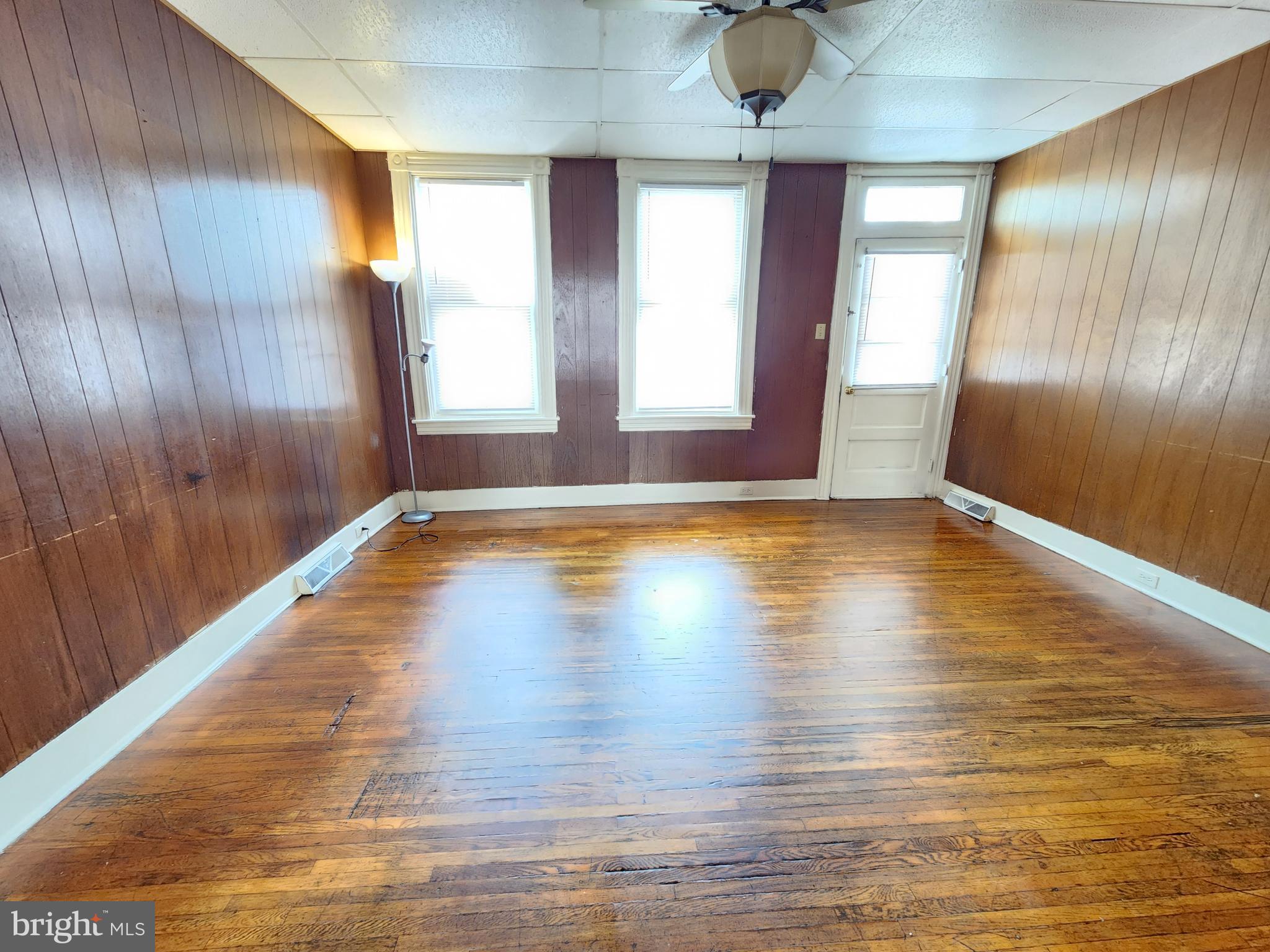 LANCASTER - Residential