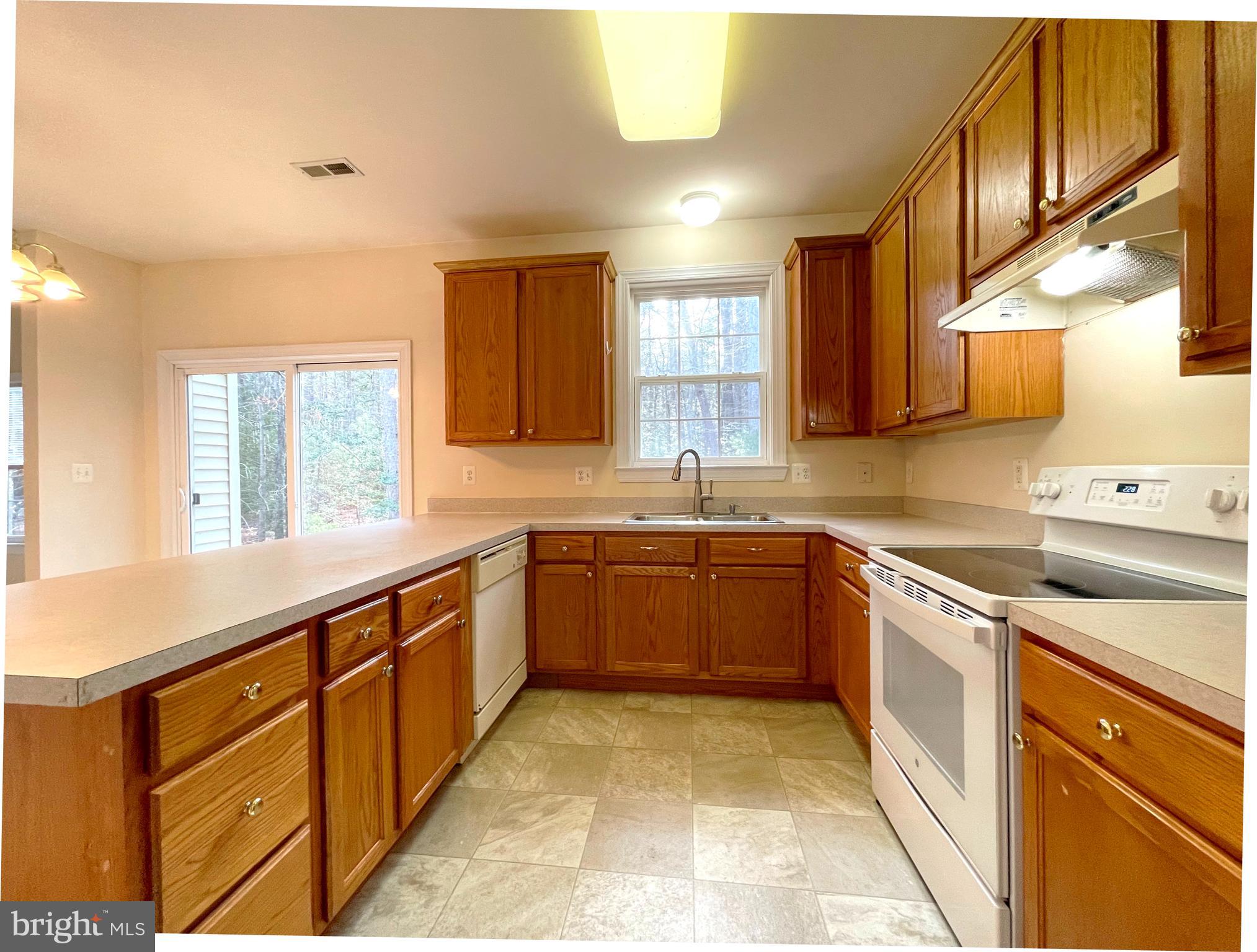 KEDGES STRAIT - Residential Lease