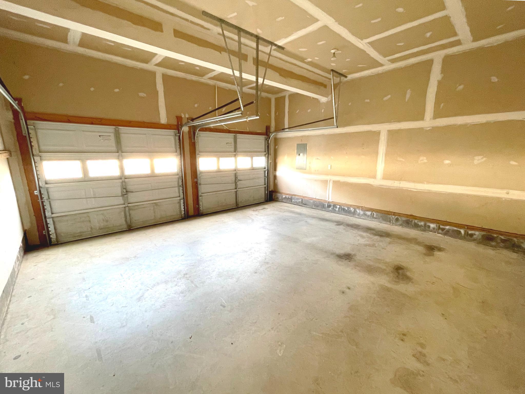 KEDGES STRAIT - Residential Lease