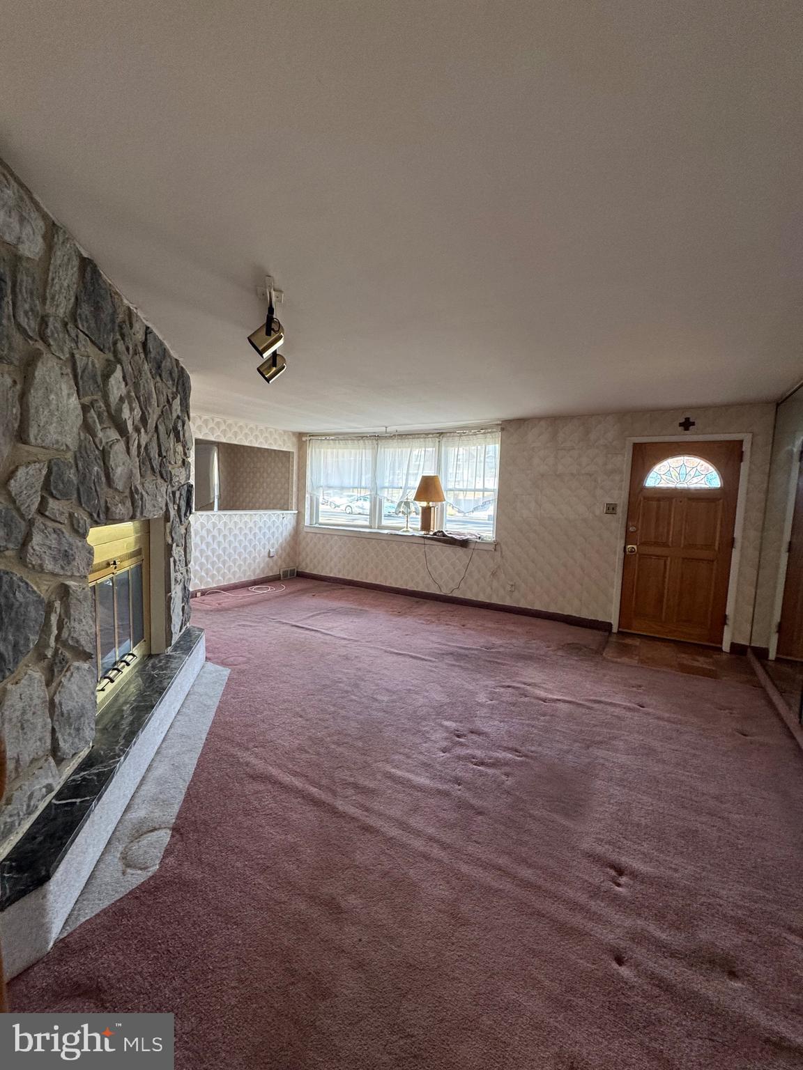 BUSTLETON - Residential