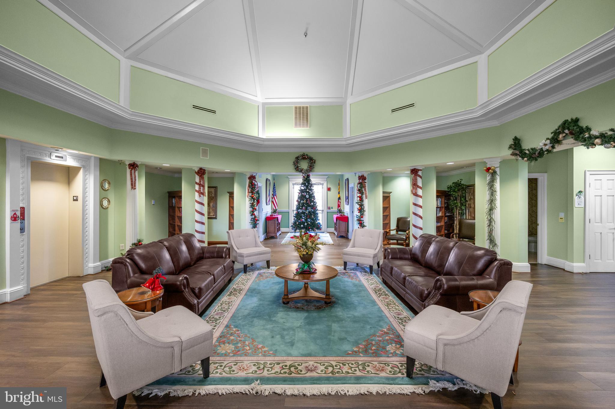 ST CHARLES HERITAGE - Residential