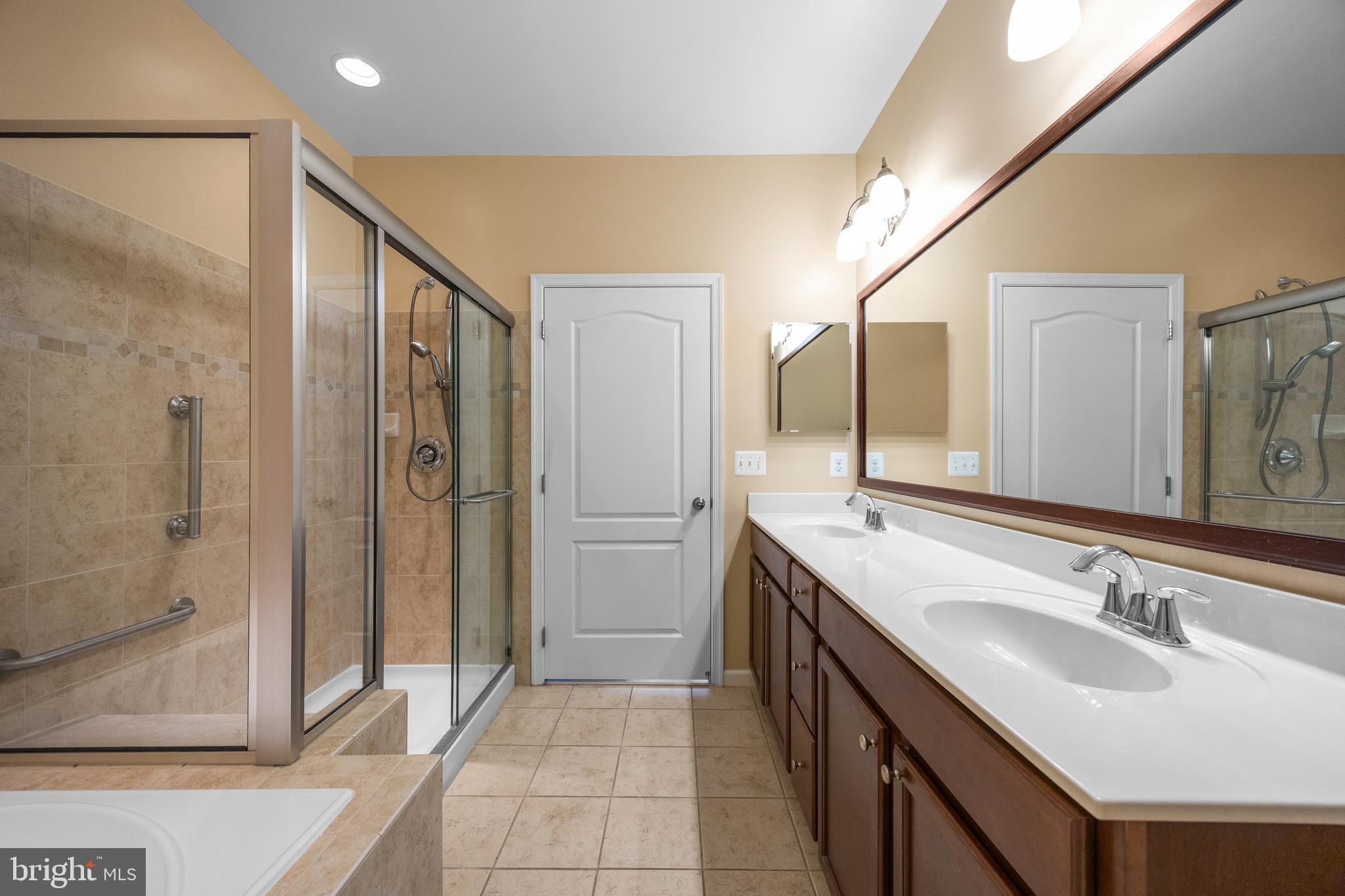 ST CHARLES HERITAGE - Residential