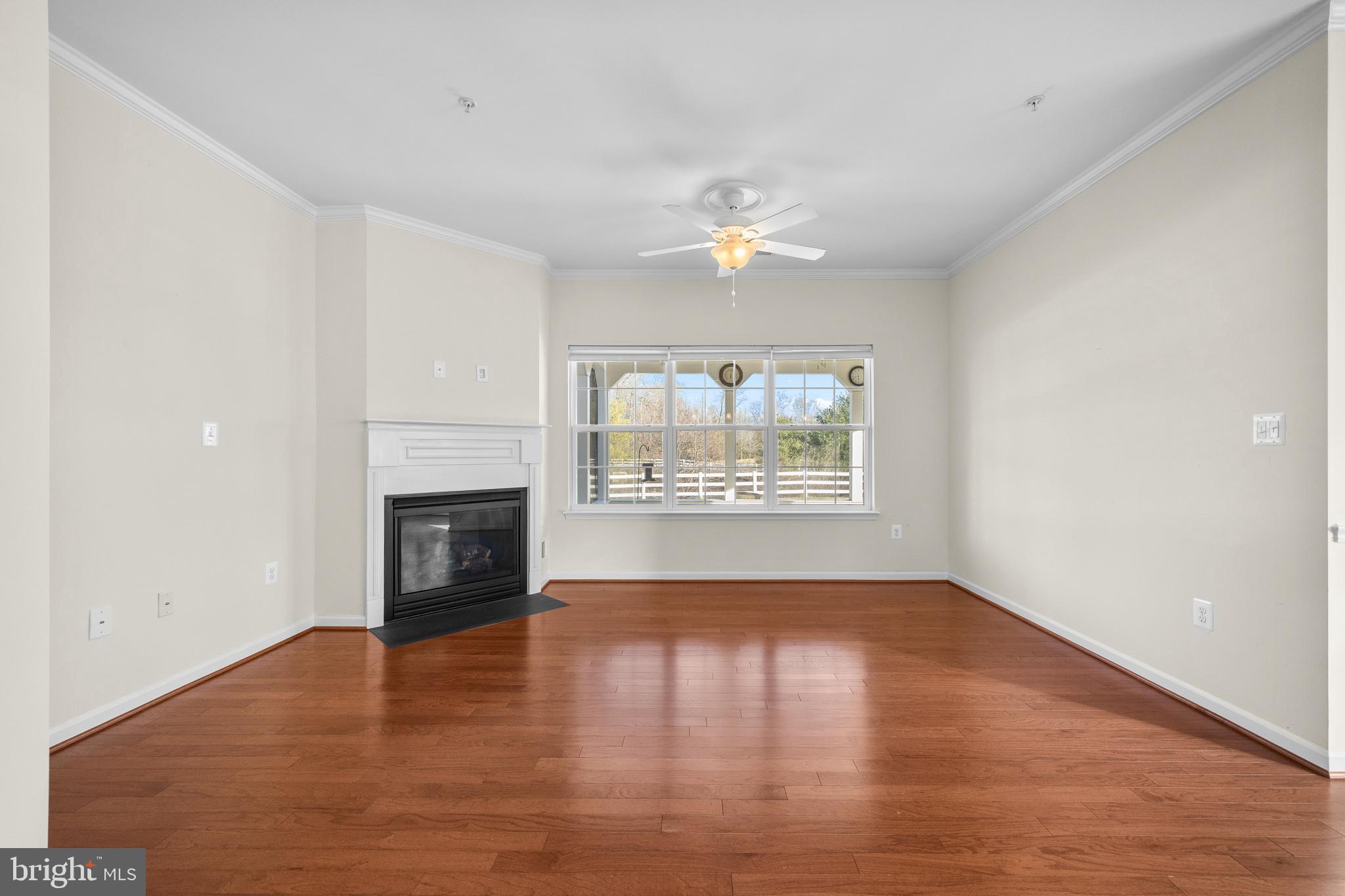 4732 LONDONBERRY LANE