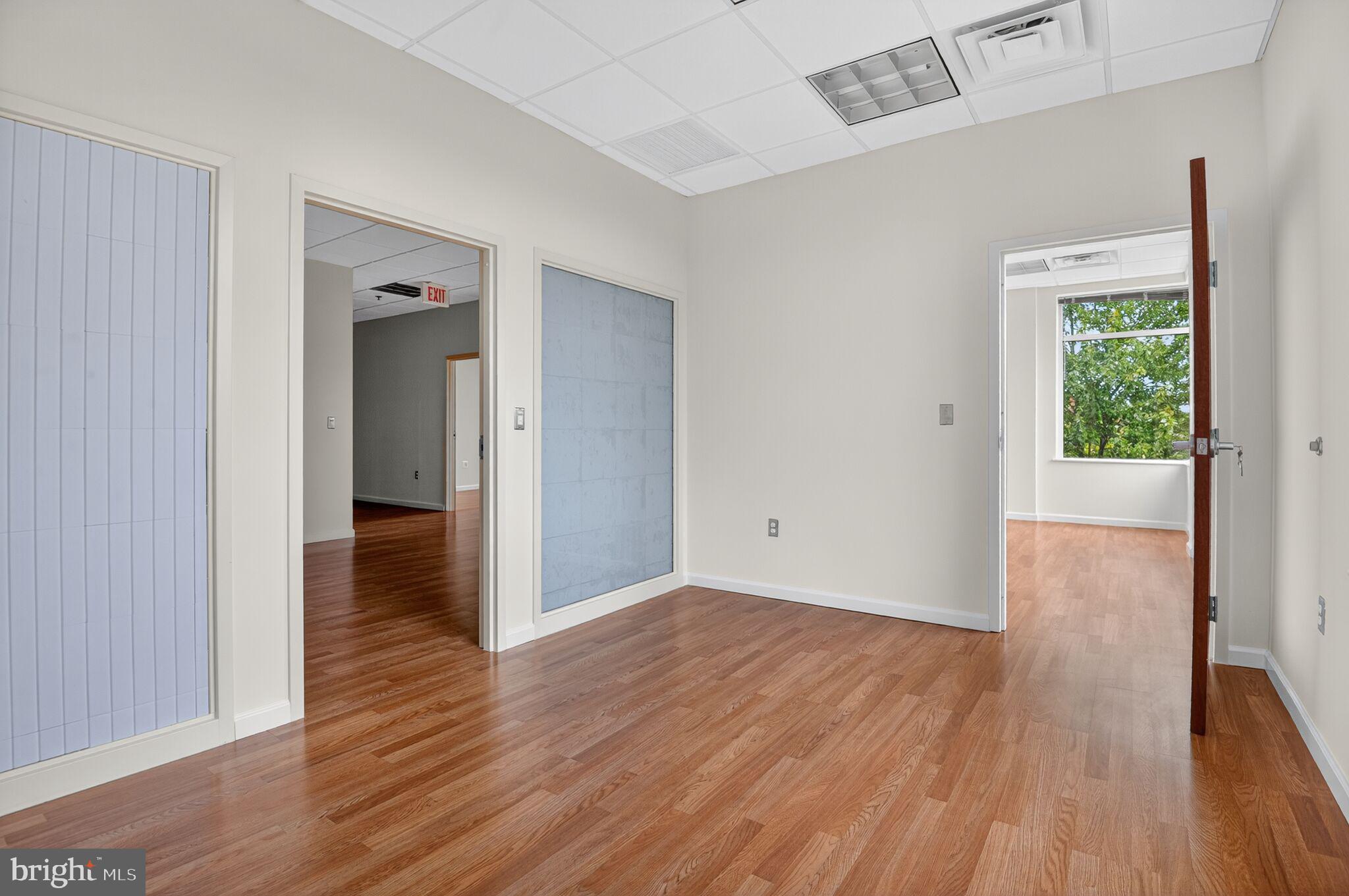 POTOMAC FALLS COMMERCE - Commercial Sale