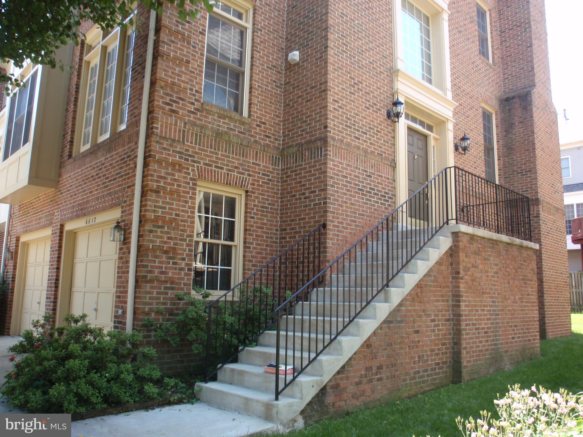 KINGSTOWNE - Residential Lease