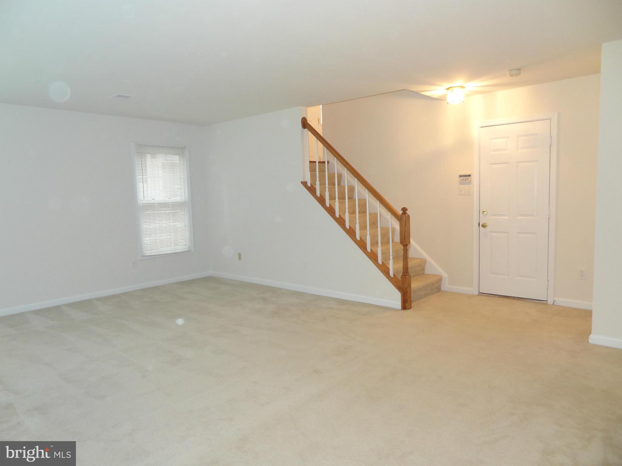 KINGSTOWNE - Residential Lease