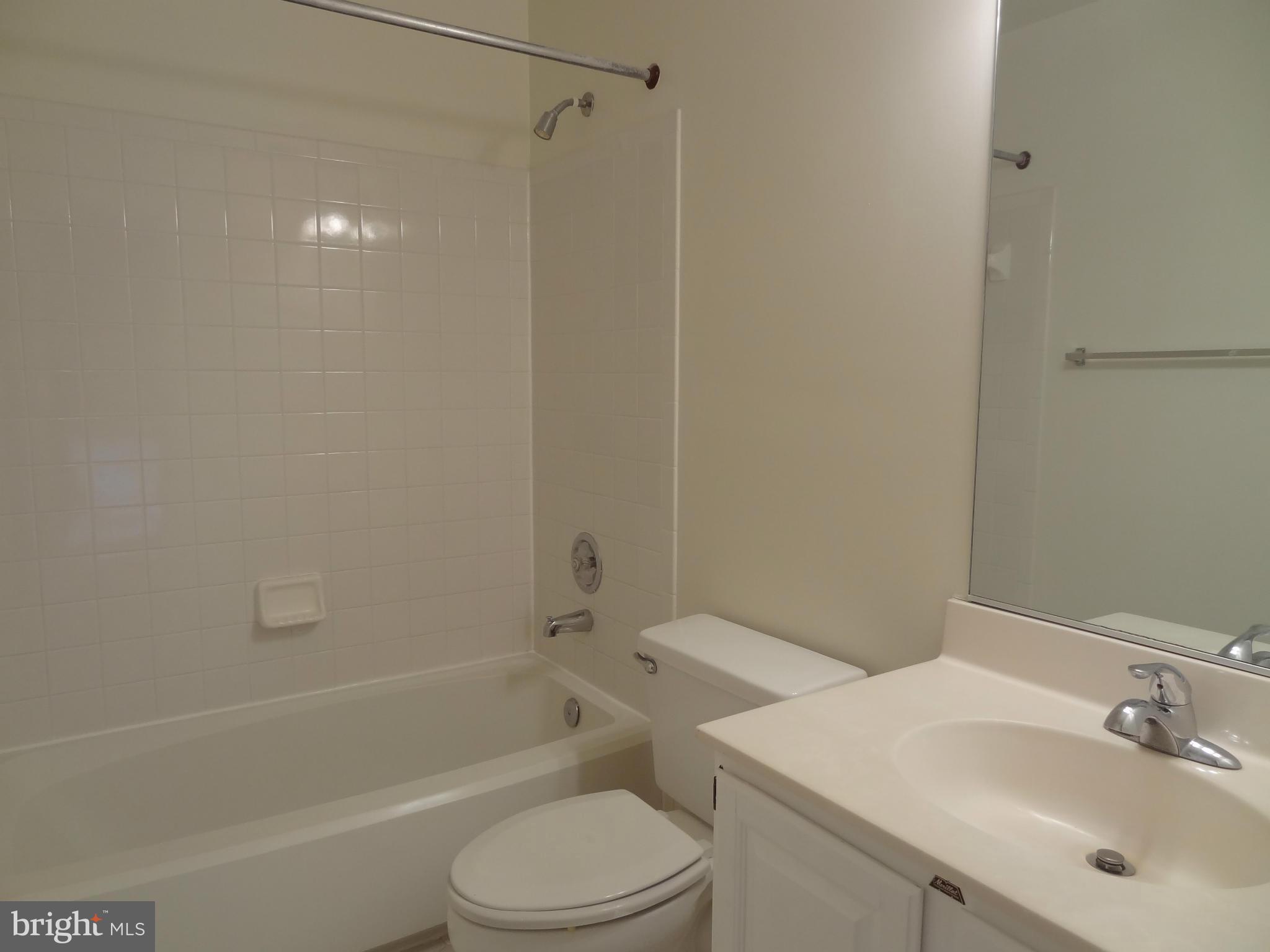 KINGSTOWNE - Residential Lease