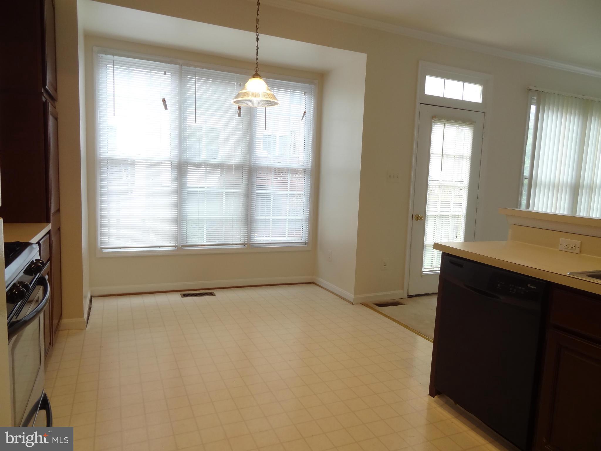 KINGSTOWNE - Residential Lease