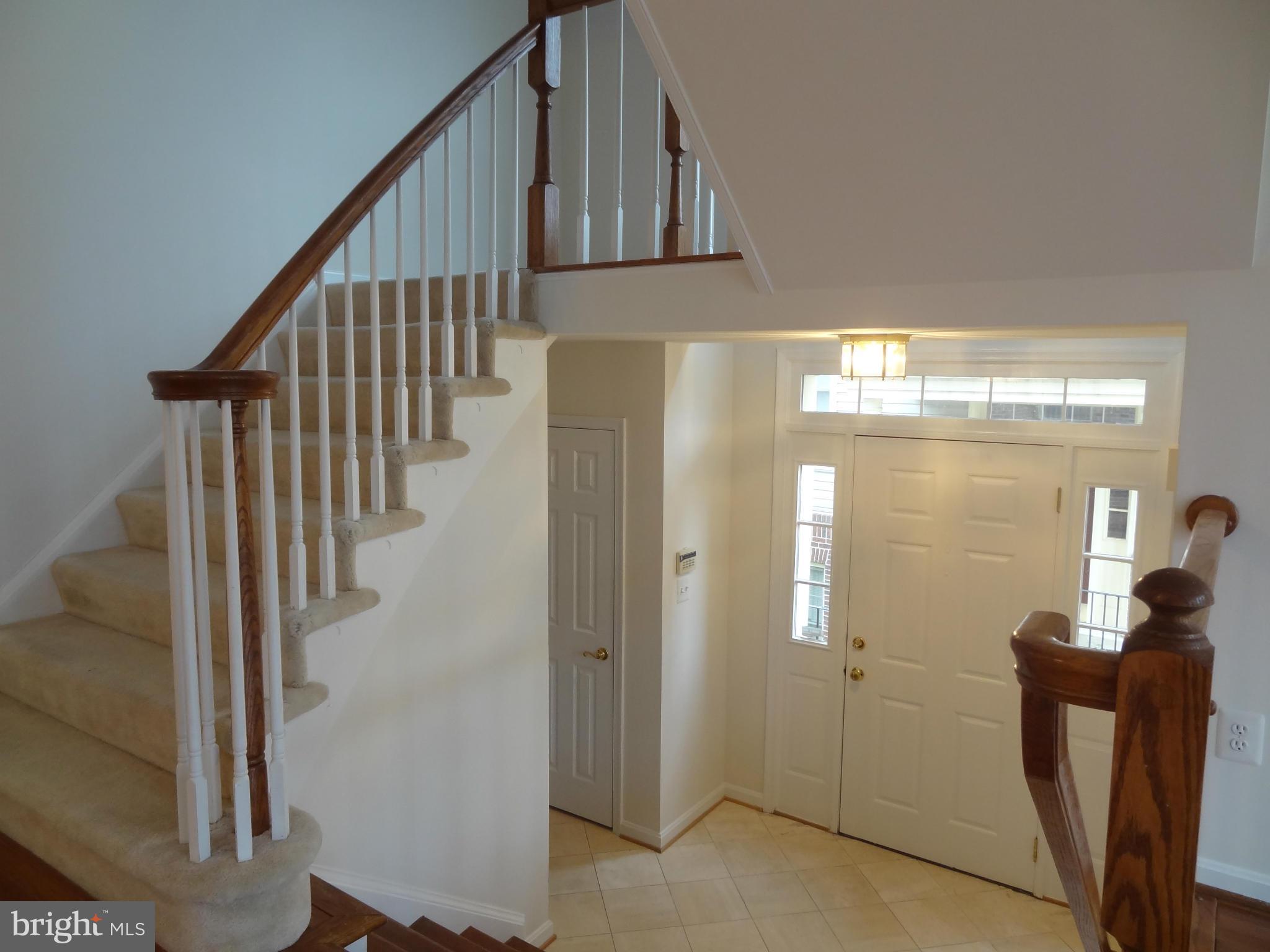 KINGSTOWNE - Residential Lease