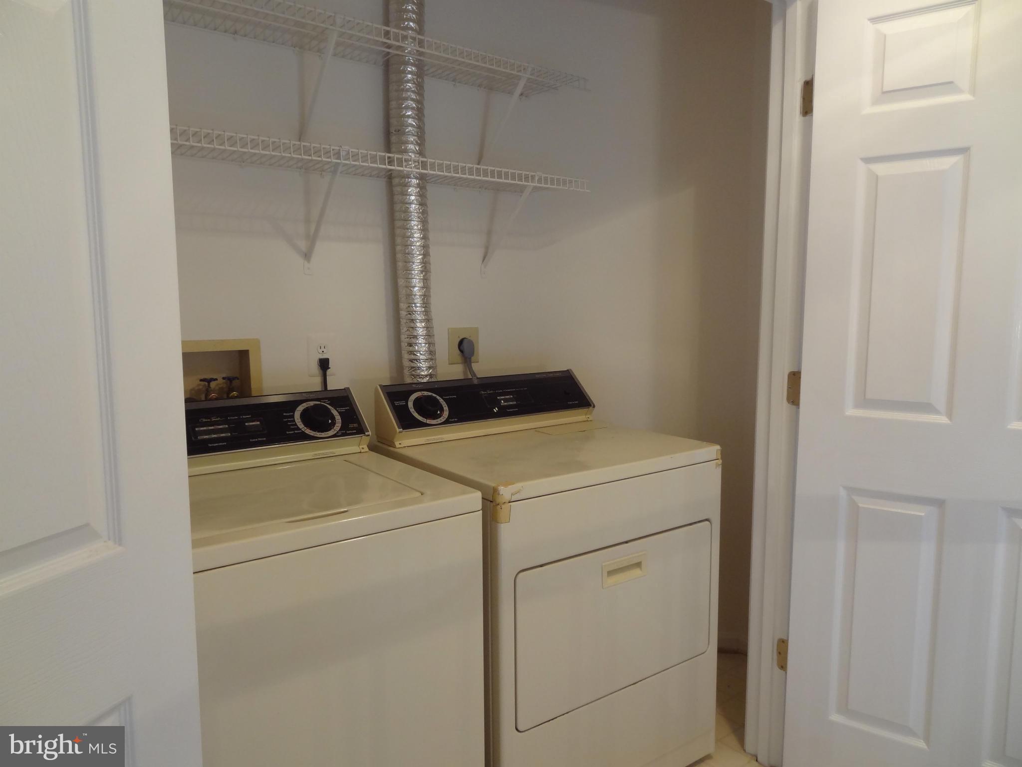 KINGSTOWNE - Residential Lease