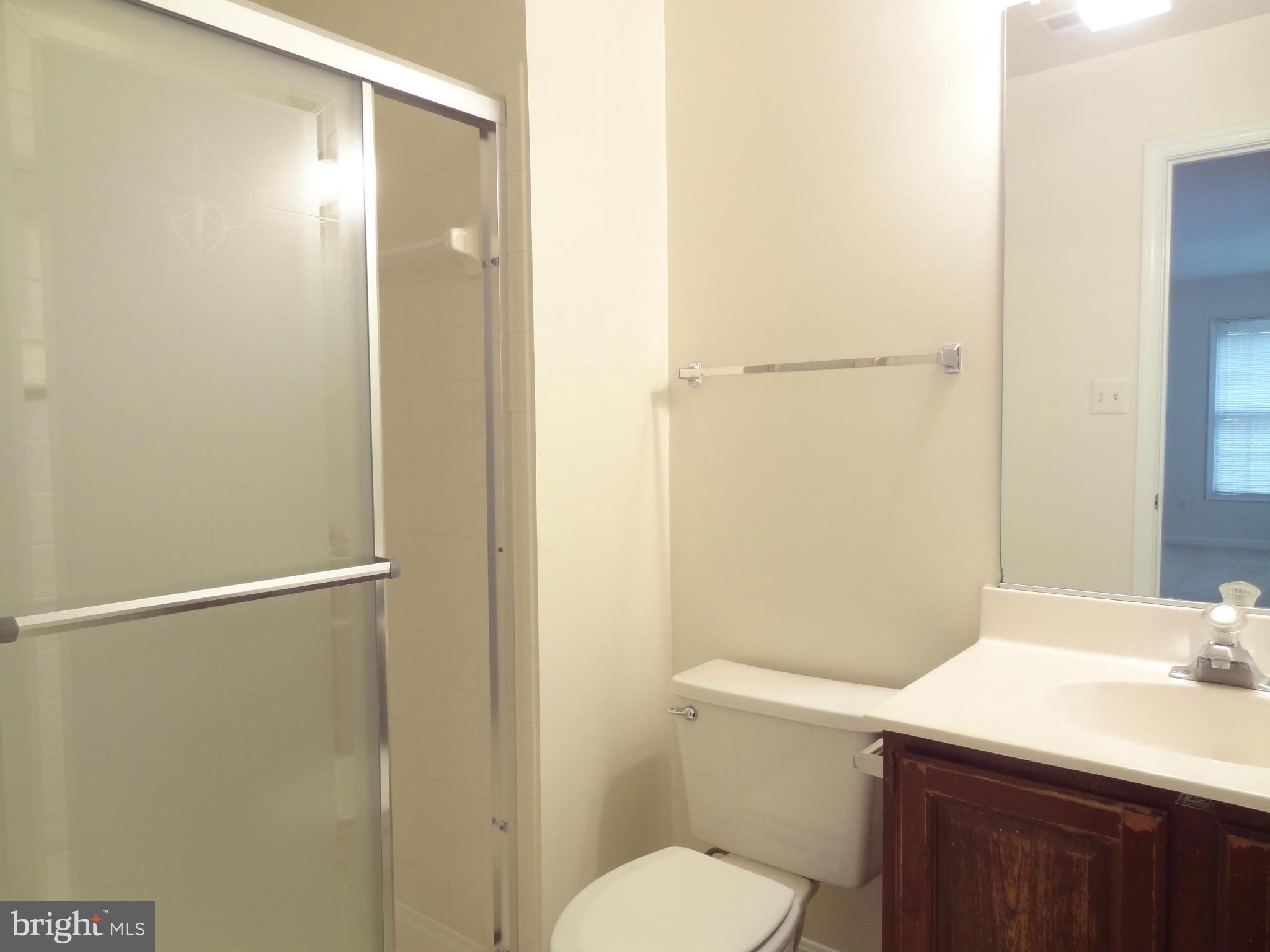 KINGSTOWNE - Residential Lease