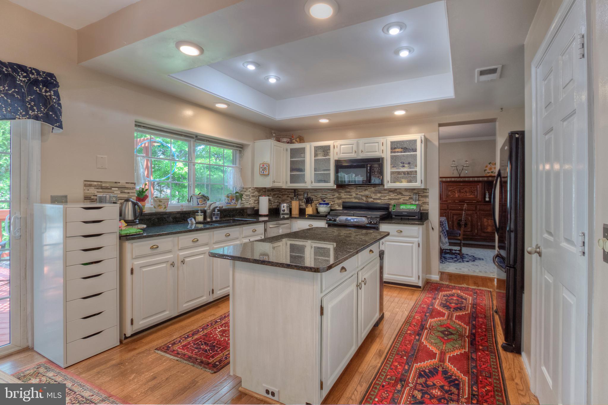 TWIN OAKS FARM - Residential