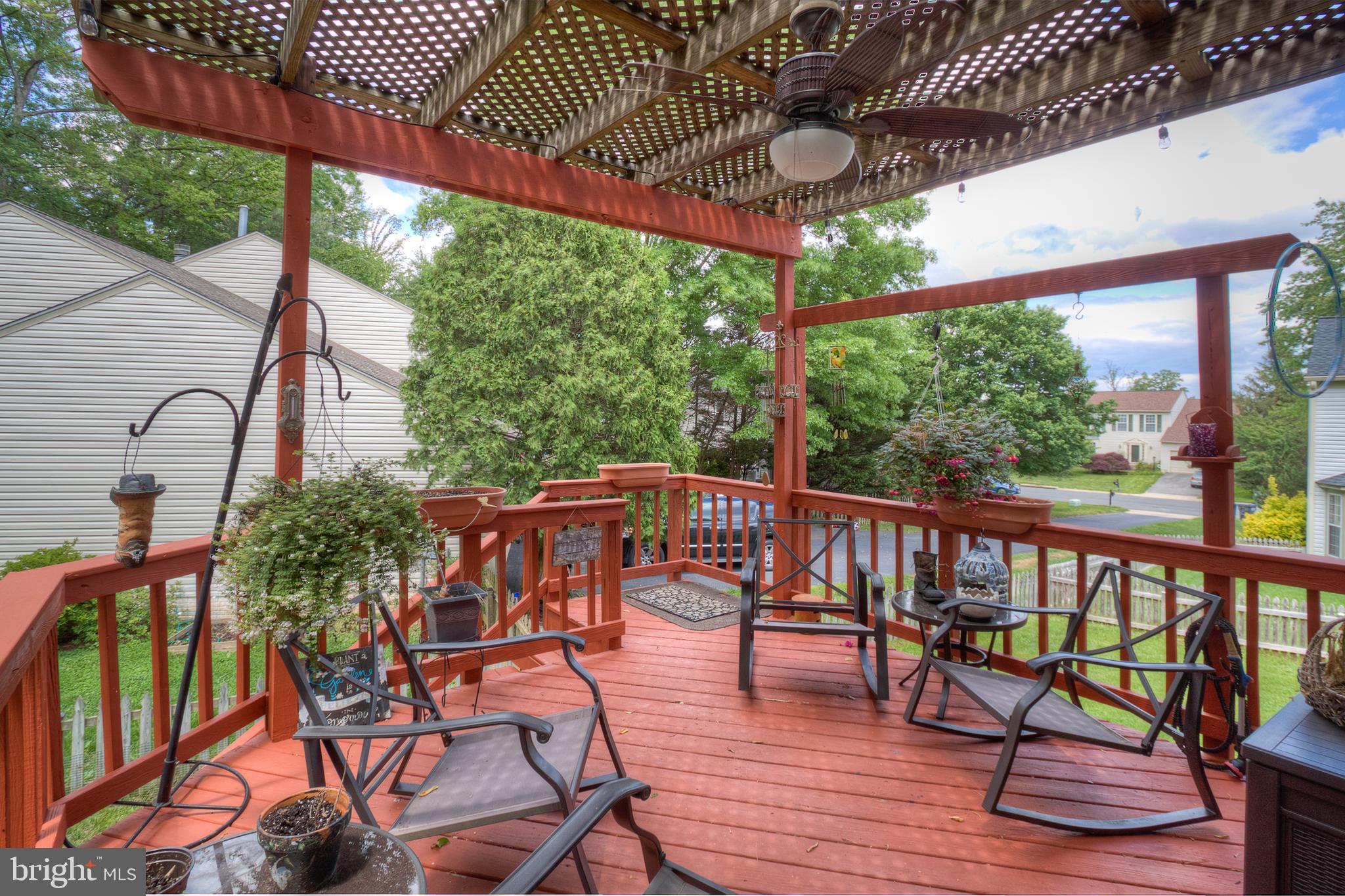 TWIN OAKS FARM - Residential