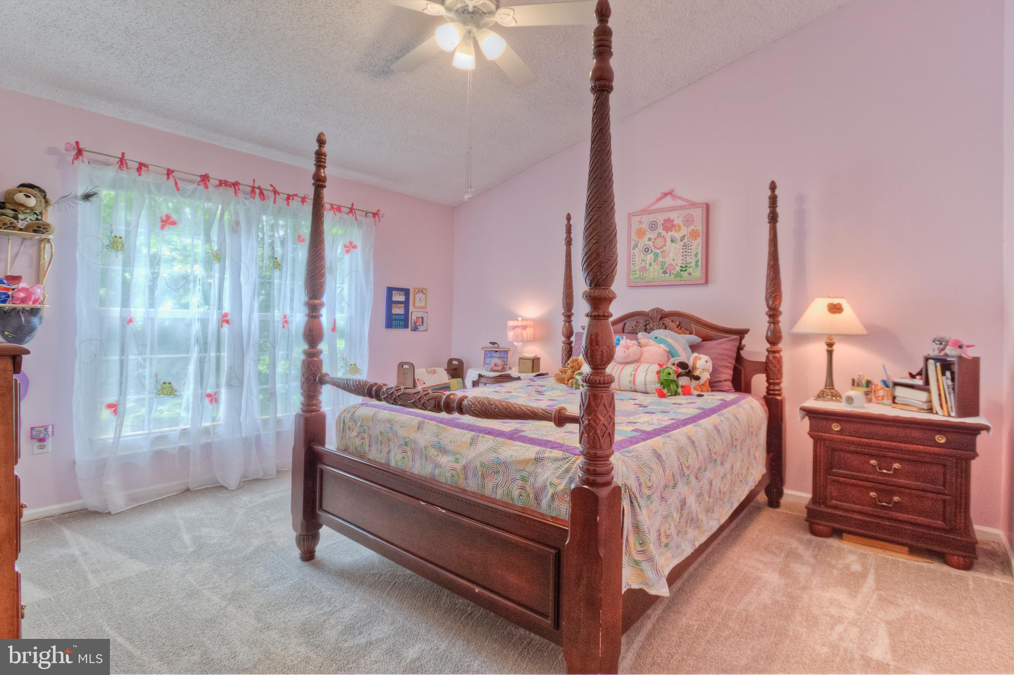 TWIN OAKS FARM - Residential