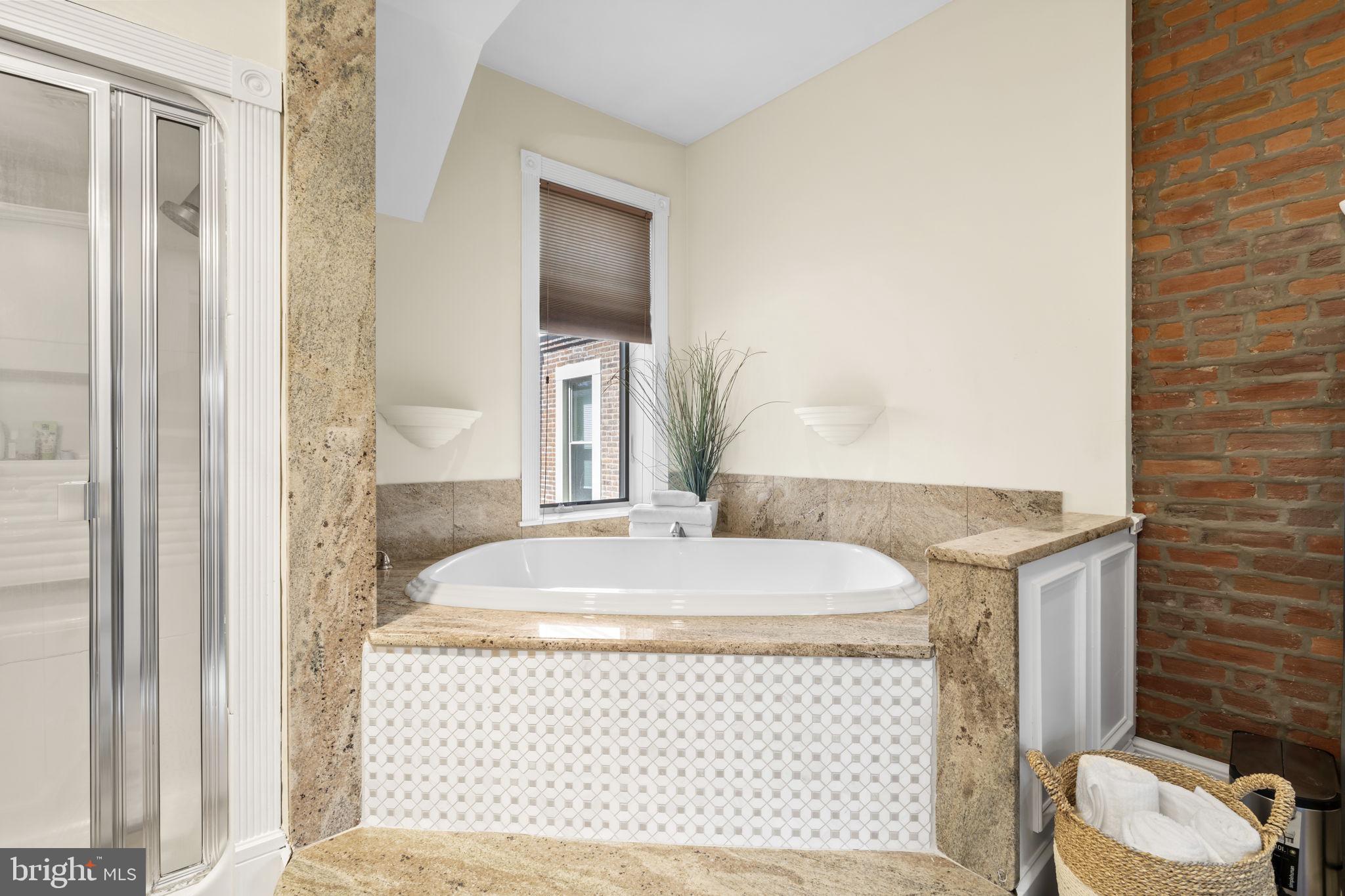 FISHTOWN - Residential