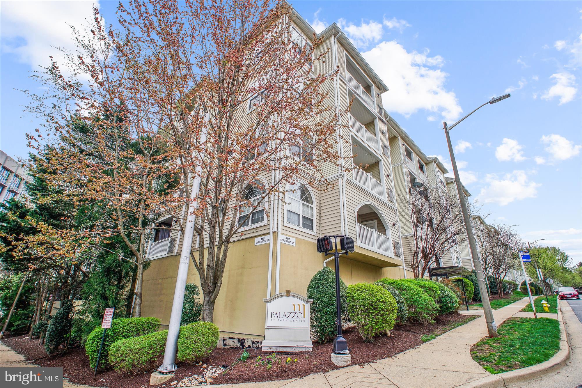 PALAZZO AT PARK CENTER - Residential