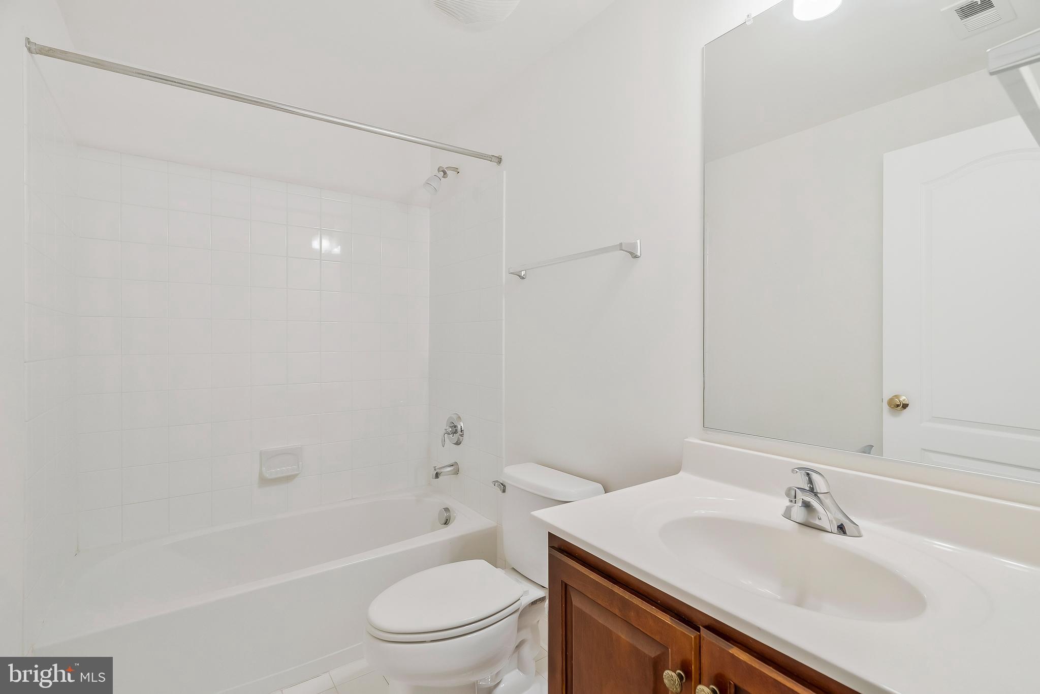 BELMONT COUNTRY CLUB - Residential