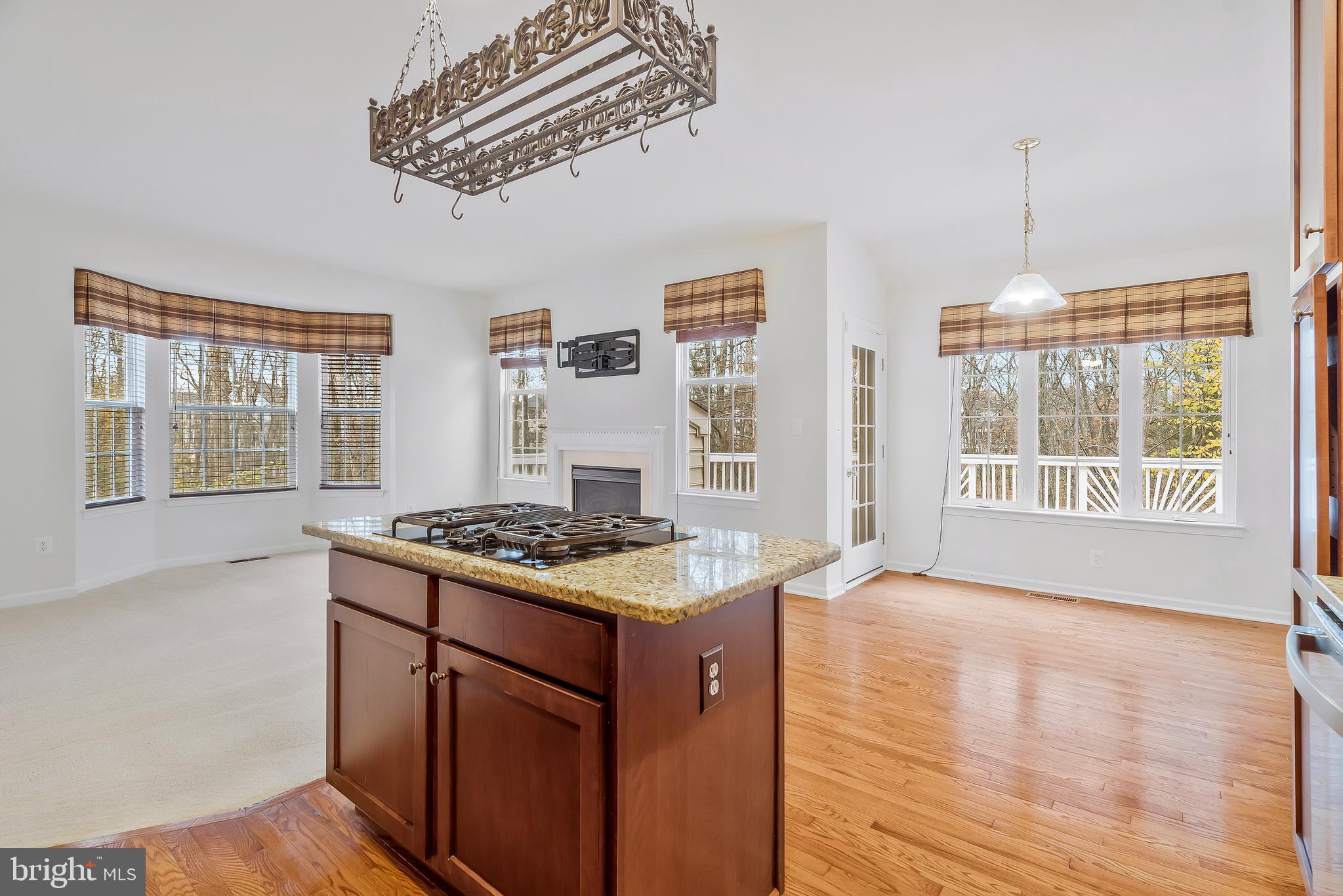 BELMONT COUNTRY CLUB - Residential