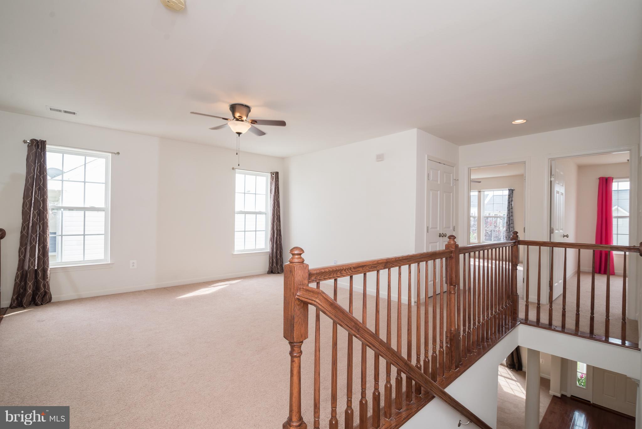 LAKELAND PLACE - Residential