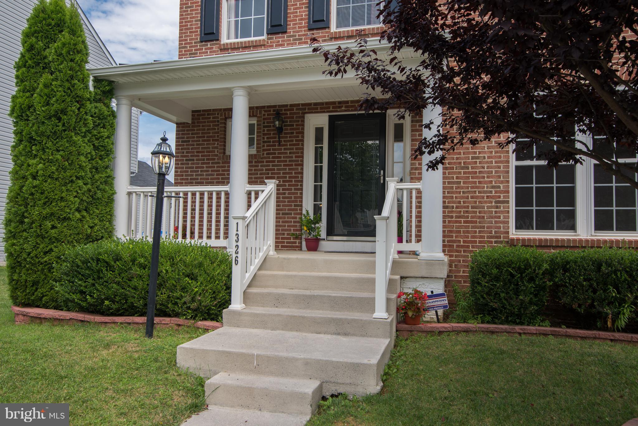 LAKELAND PLACE - Residential