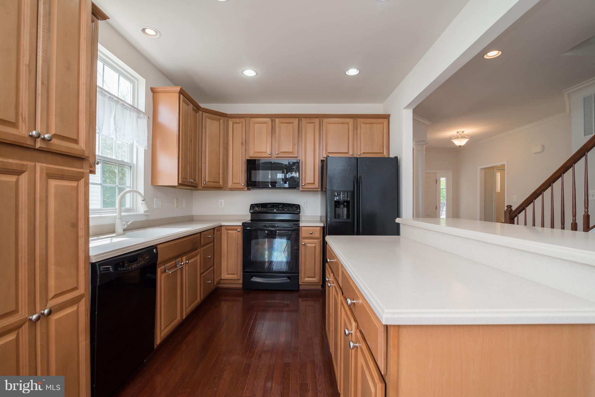 LAKELAND PLACE - Residential