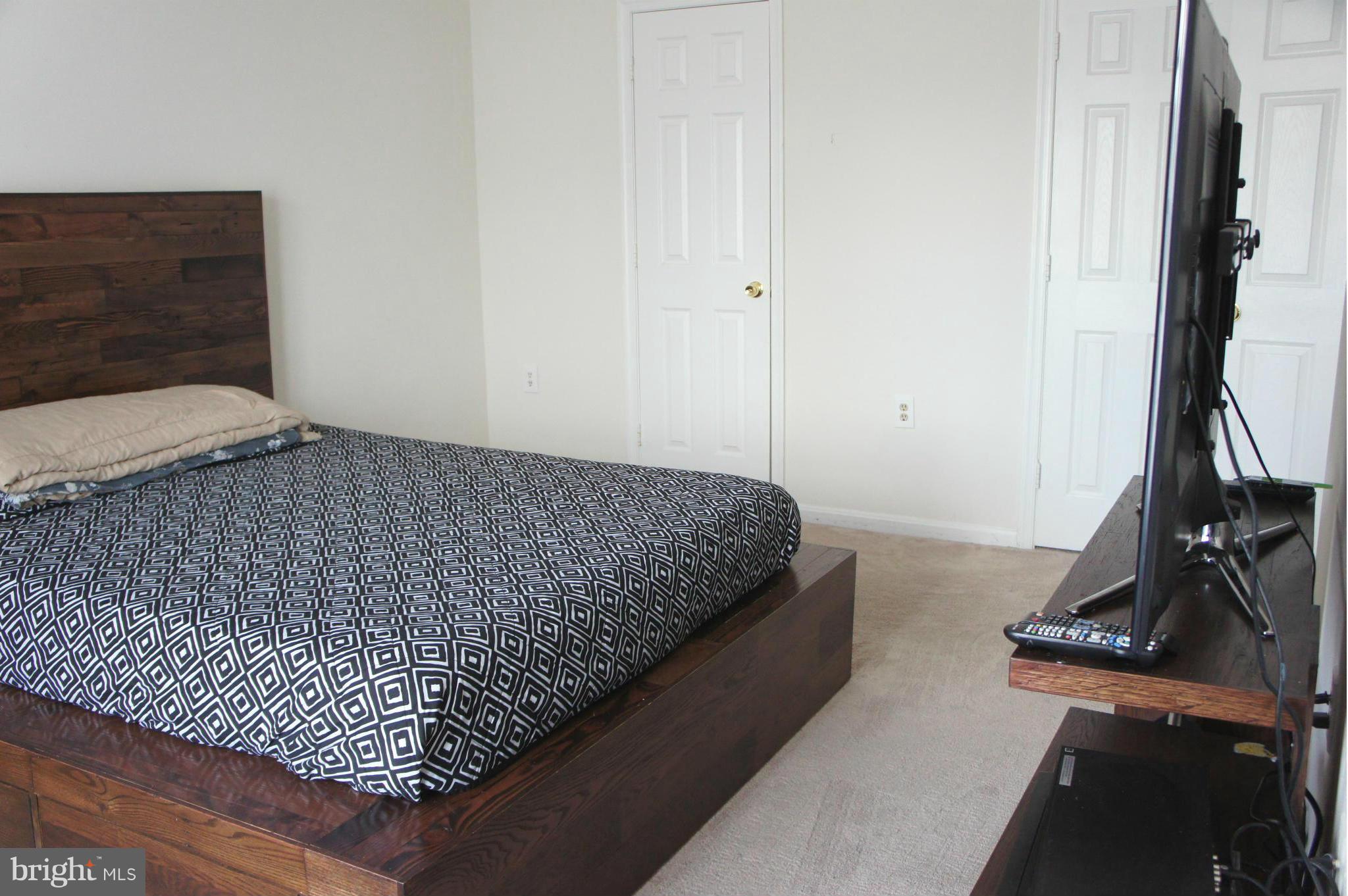 STONINGTON/SUDLEY MANOR - Residential