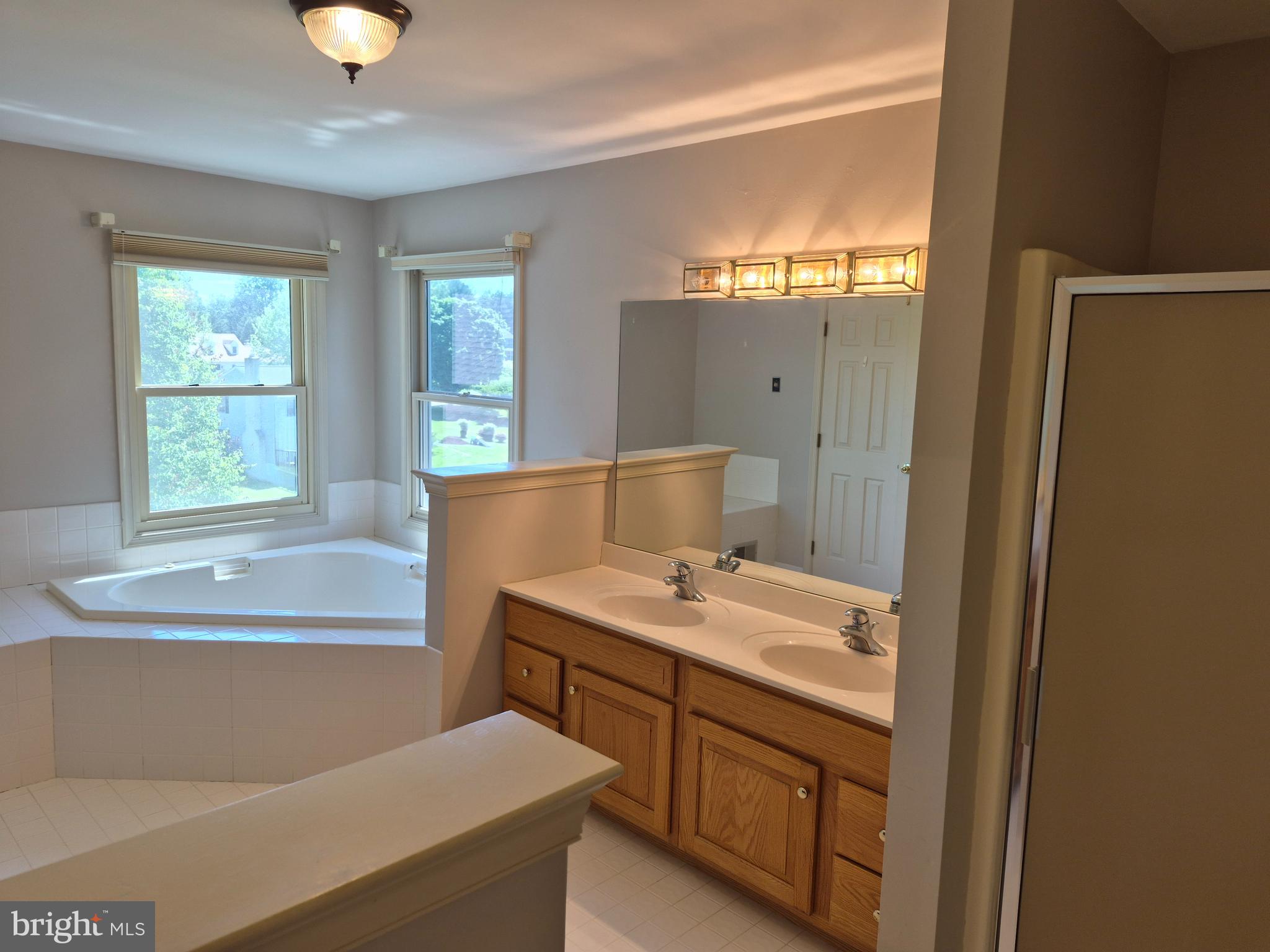 WELSH AYRES - Residential