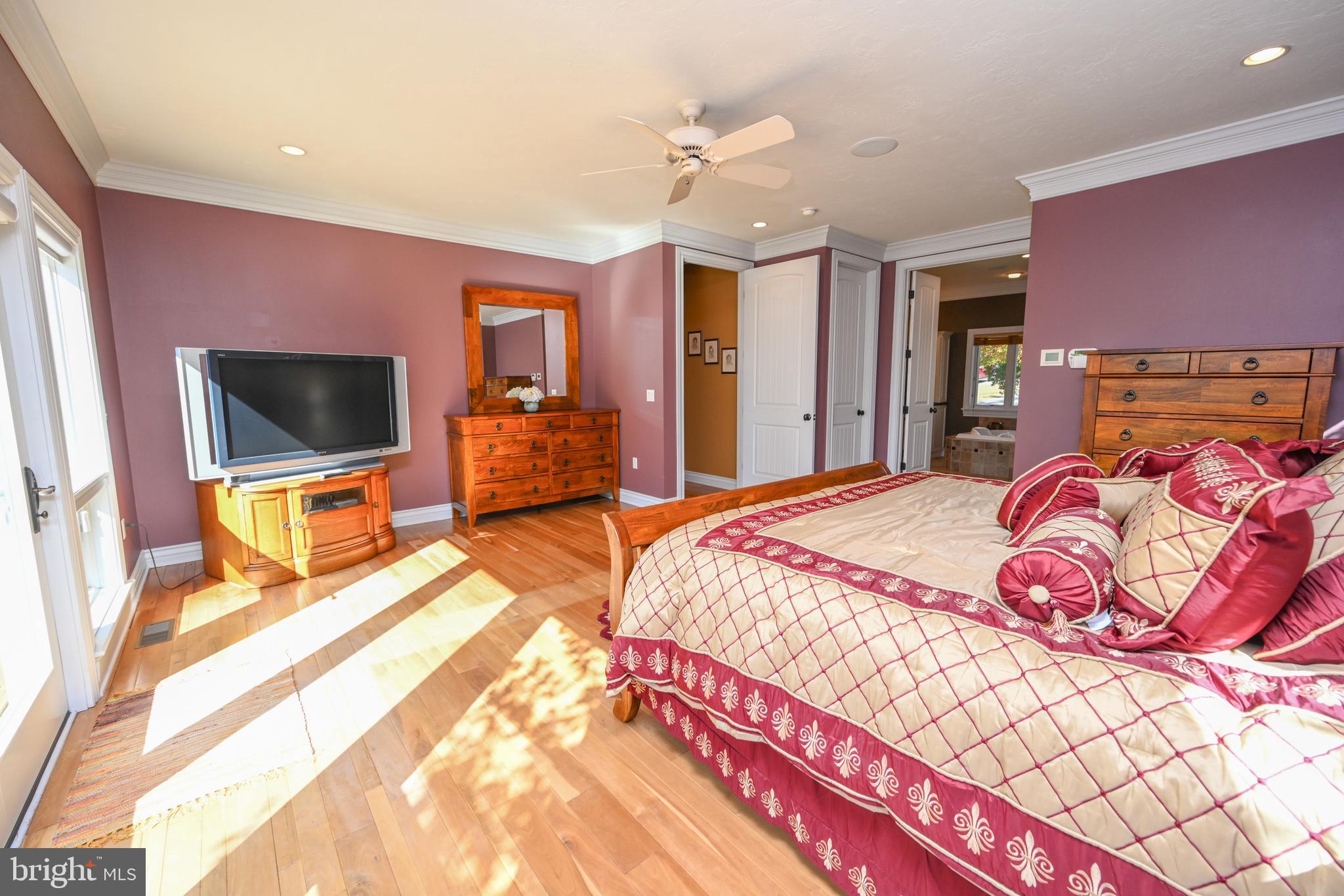 THE RESERVE AT HOLY CROSS - Residential