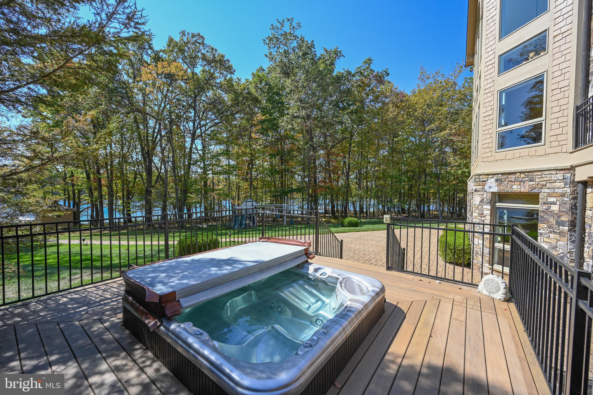 THE RESERVE AT HOLY CROSS - Residential