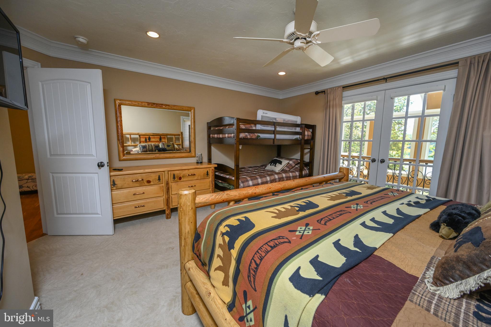 THE RESERVE AT HOLY CROSS - Residential