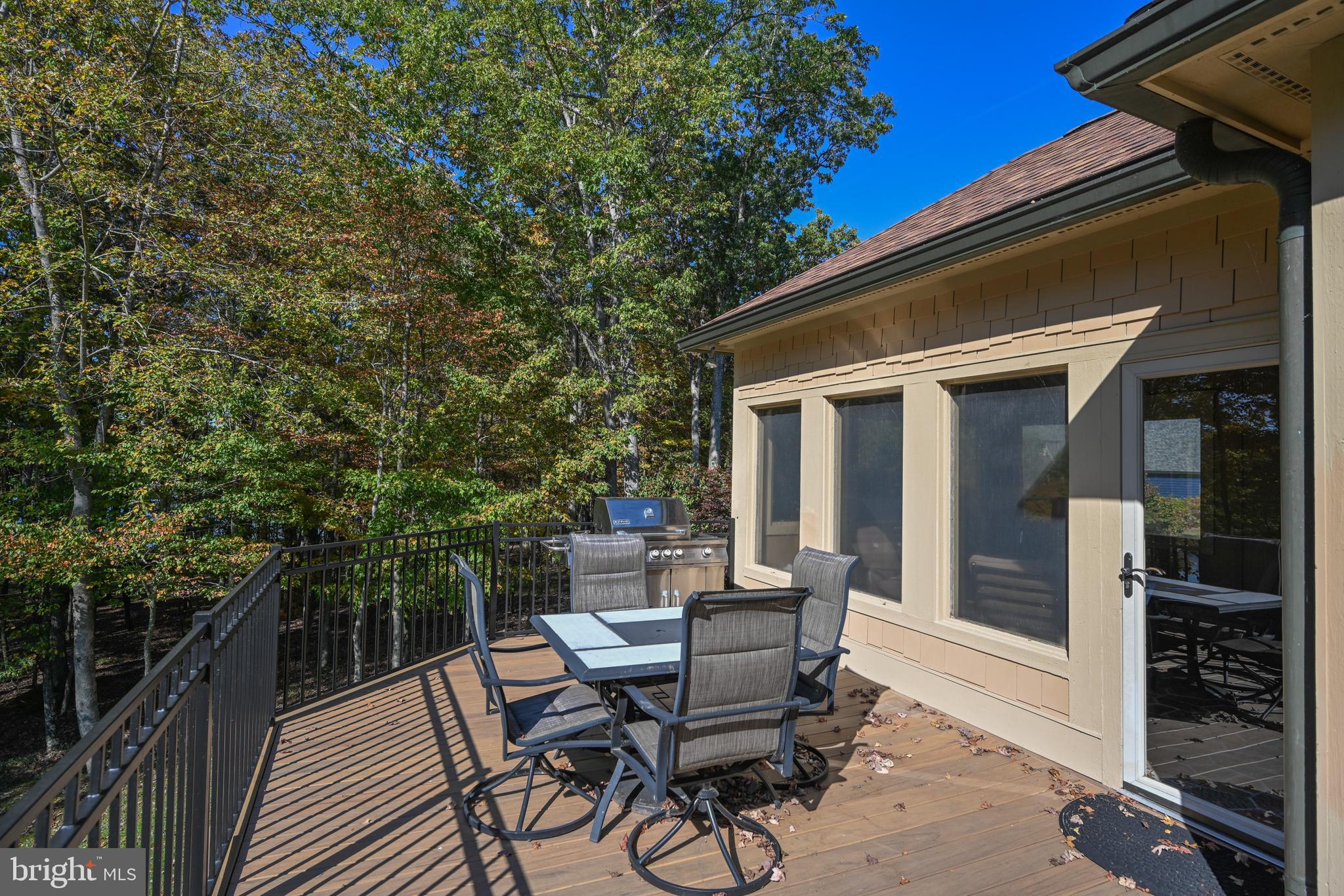 THE RESERVE AT HOLY CROSS - Residential