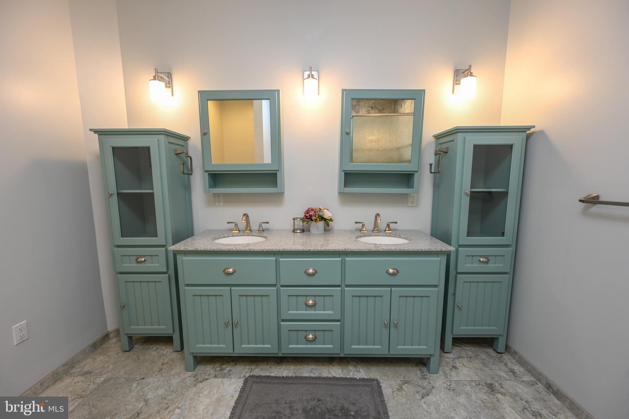 THE RESERVE AT HOLY CROSS - Residential